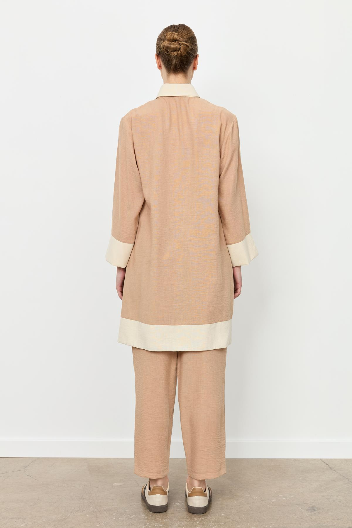 Gömlek Yaka Yarım Patlı Tunik-CAMEL