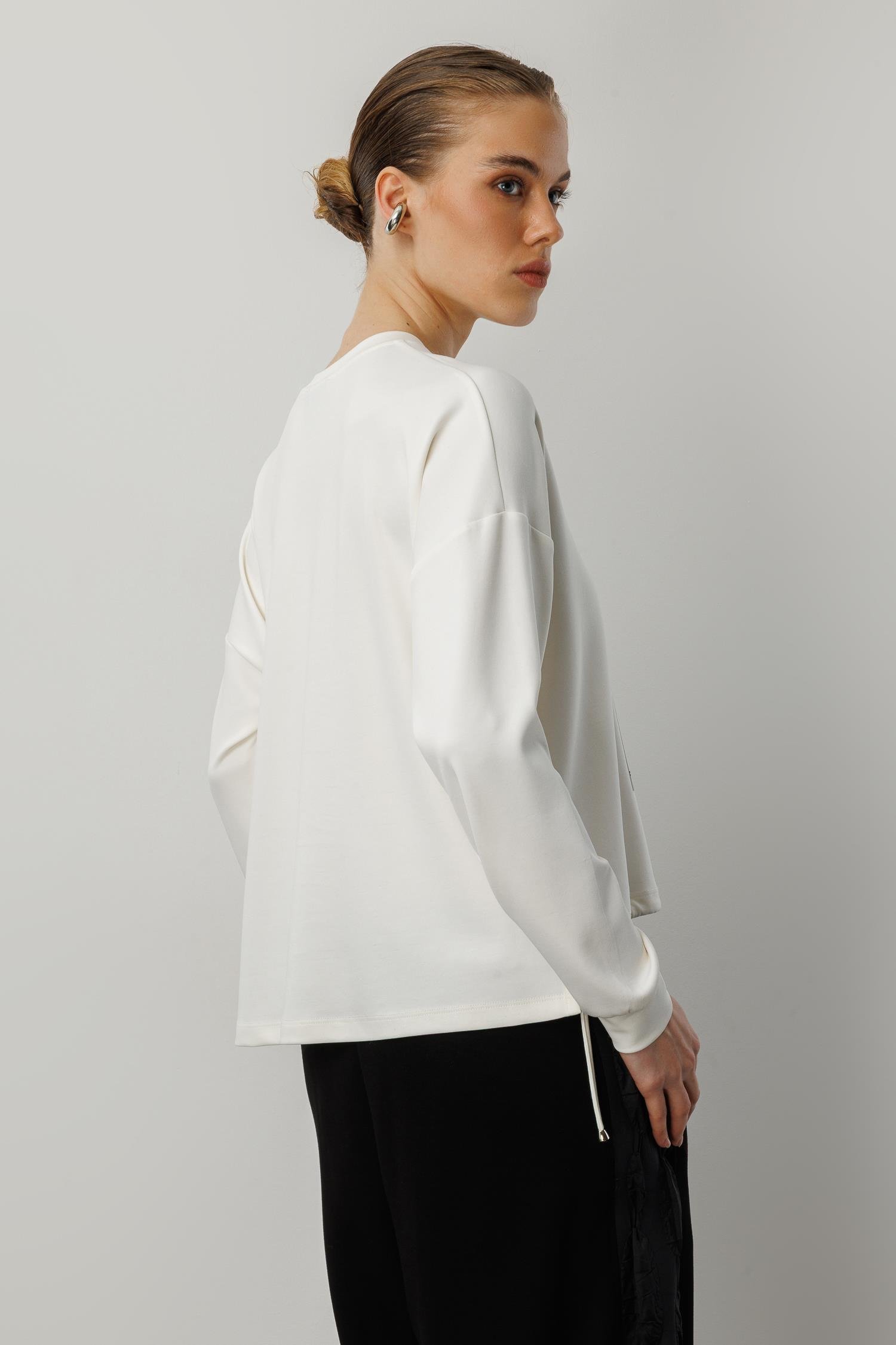 Kabartma Çiçek Desenli Modal Bluz-KEMIK