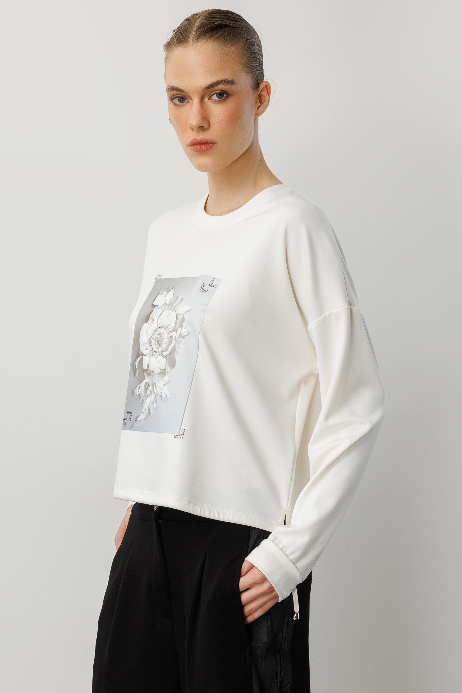 Kabartma Çiçek Desenli Modal Bluz-KEMIK