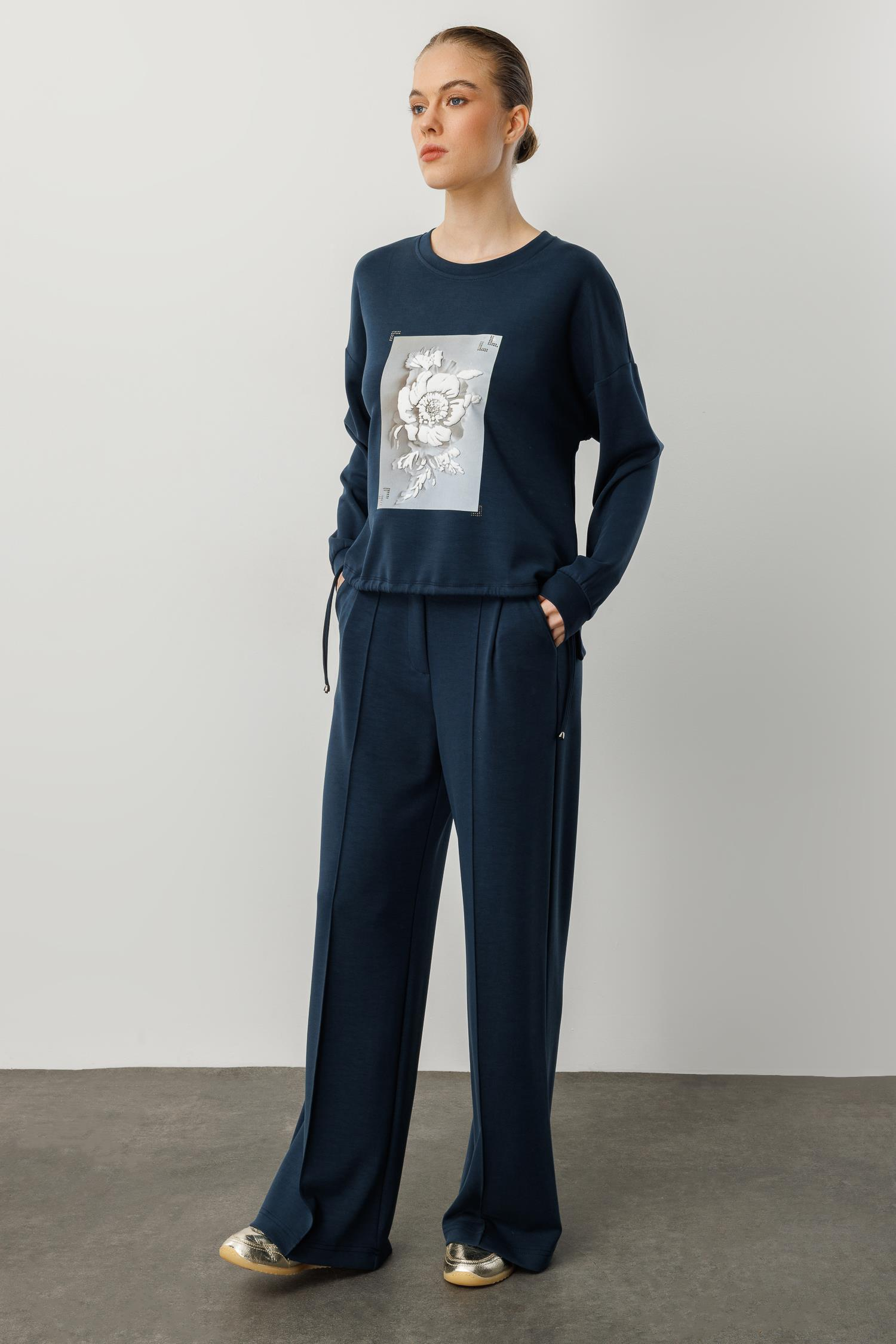 Kabartma Çiçek Desenli Modal Bluz-PETROL