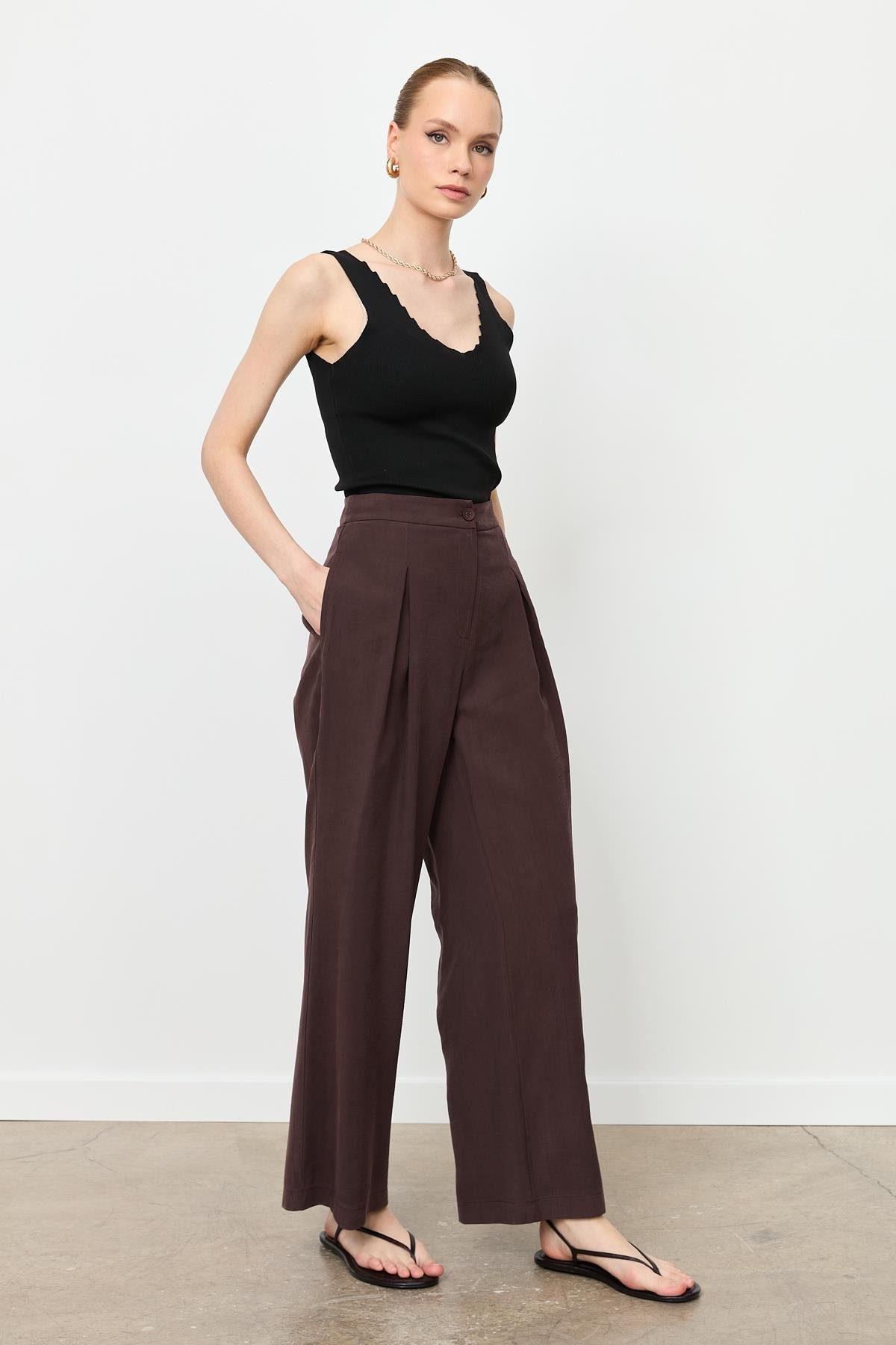 Kalın Pileli Bol Paça Pantolon-KAHVE