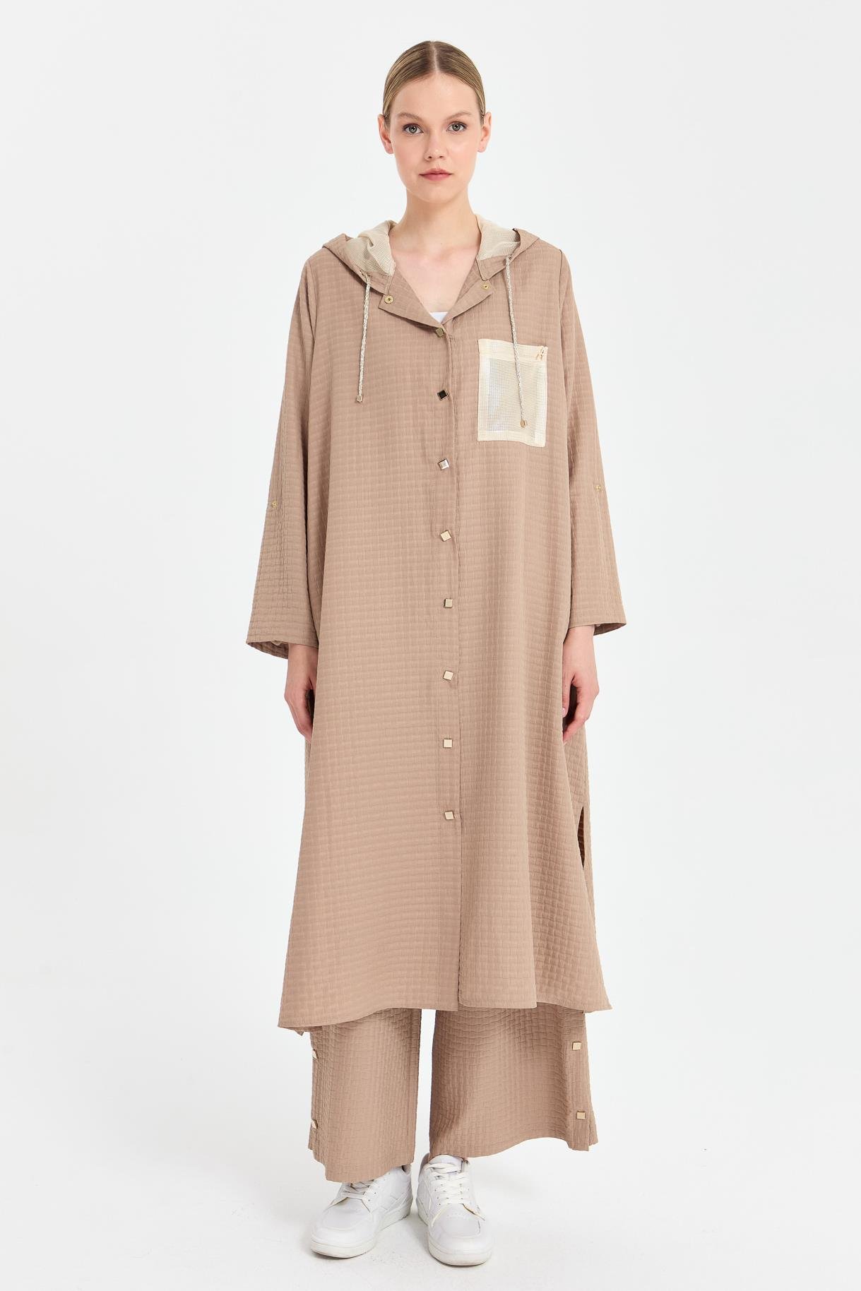 Kapüşon Ve Gold Detaylı Uzun Kap - VİZON