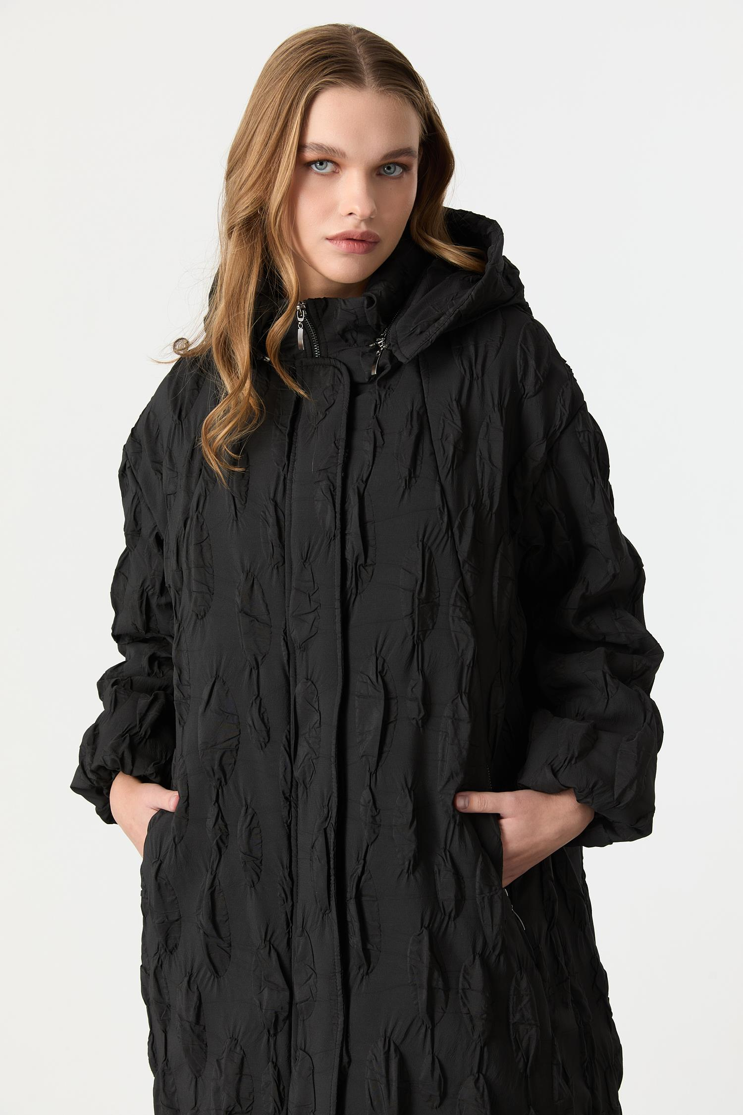 Kapüşonlu Kapitone Kaban-SİYAH