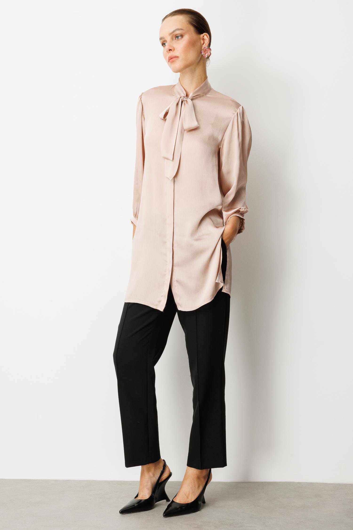 Kendinden Desenli Saten Tunik Gömlek-GÜL KURUSU