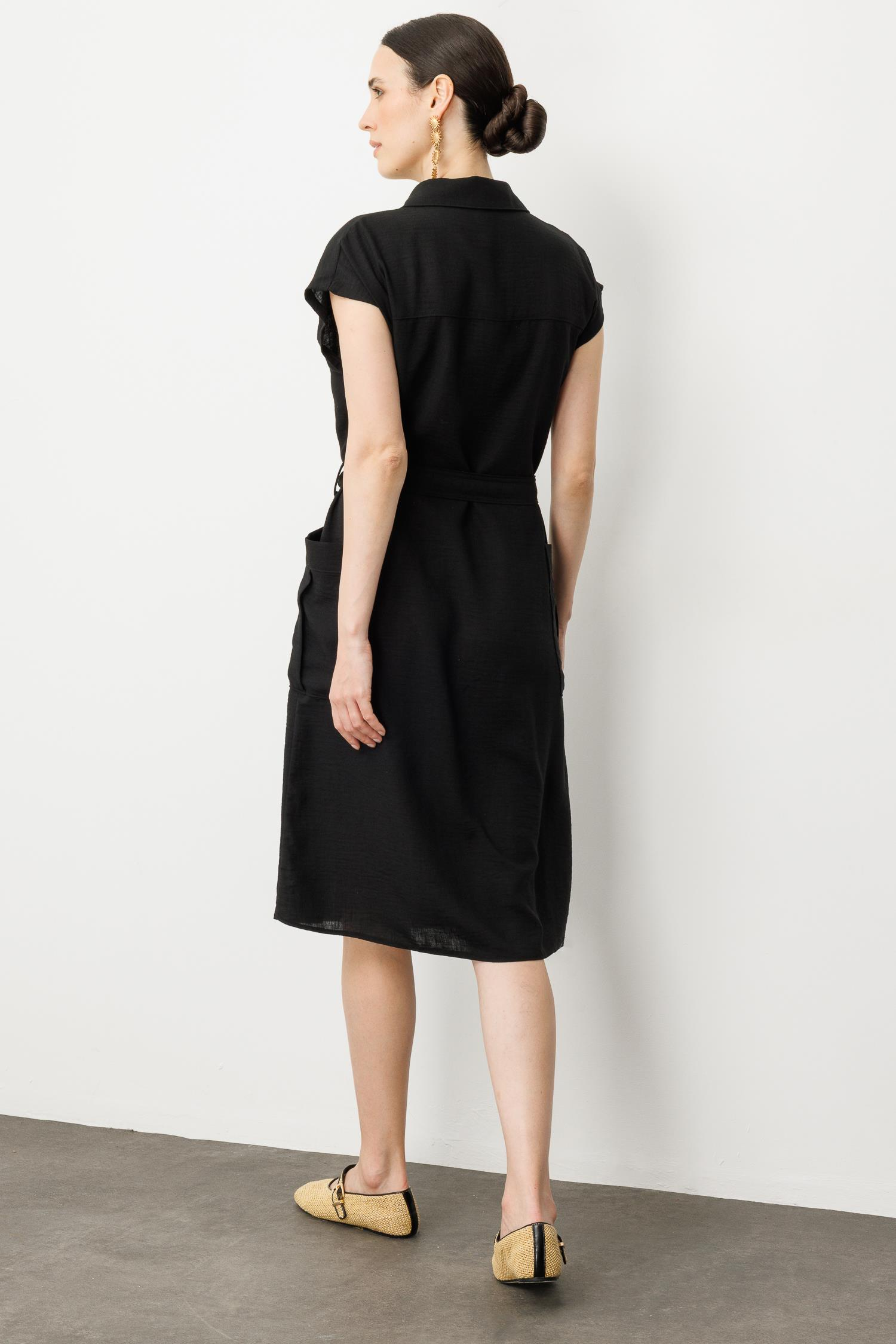 Keten Görünümlü Kuşaklı Elbise-SİYAH