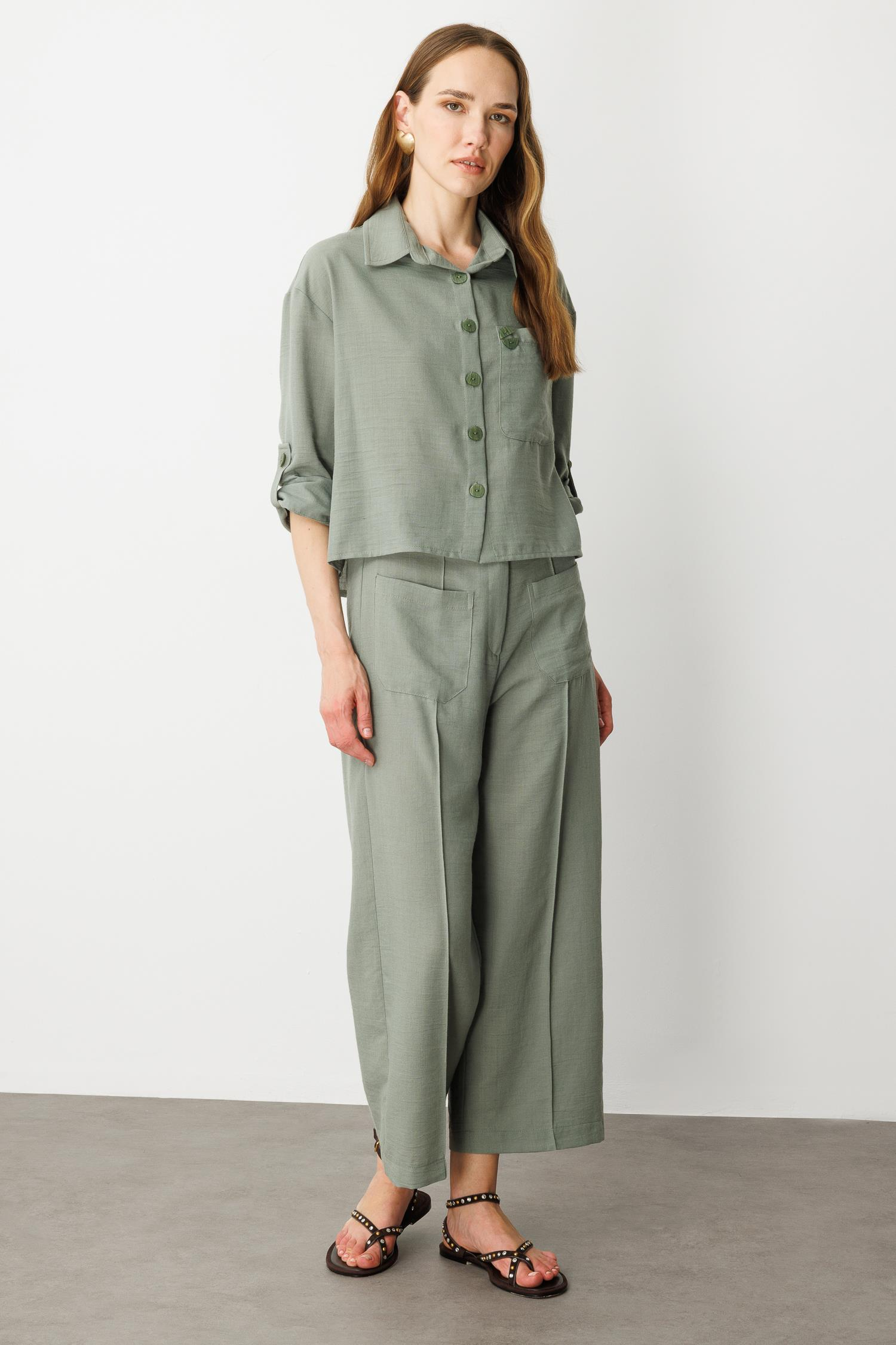 Keten Görünümlü Oversize Kısa Gömlek-ÇAĞLA