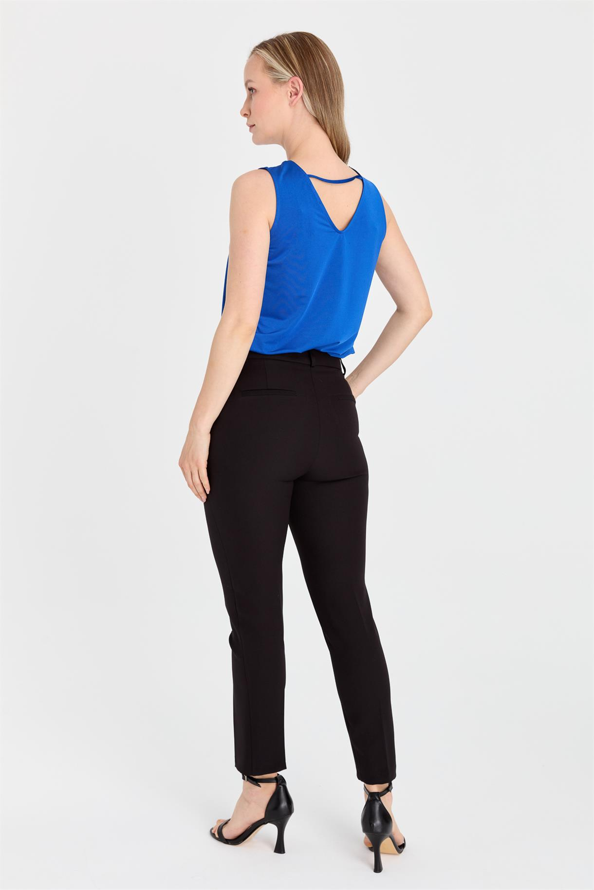 Klasik Fit Kesim Pantolon - SİYAH