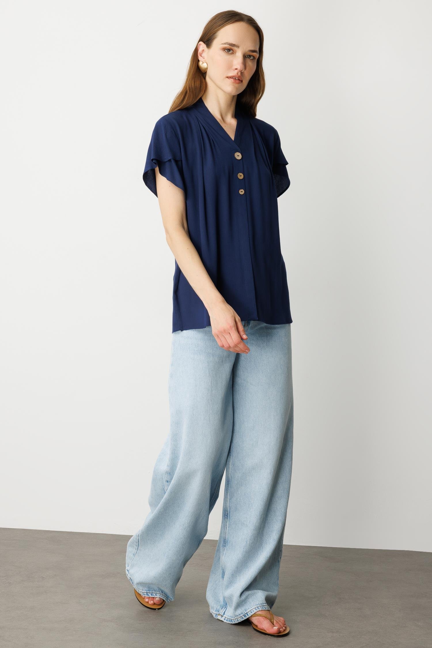 Kol Detay V Yaka Bluz-LACI