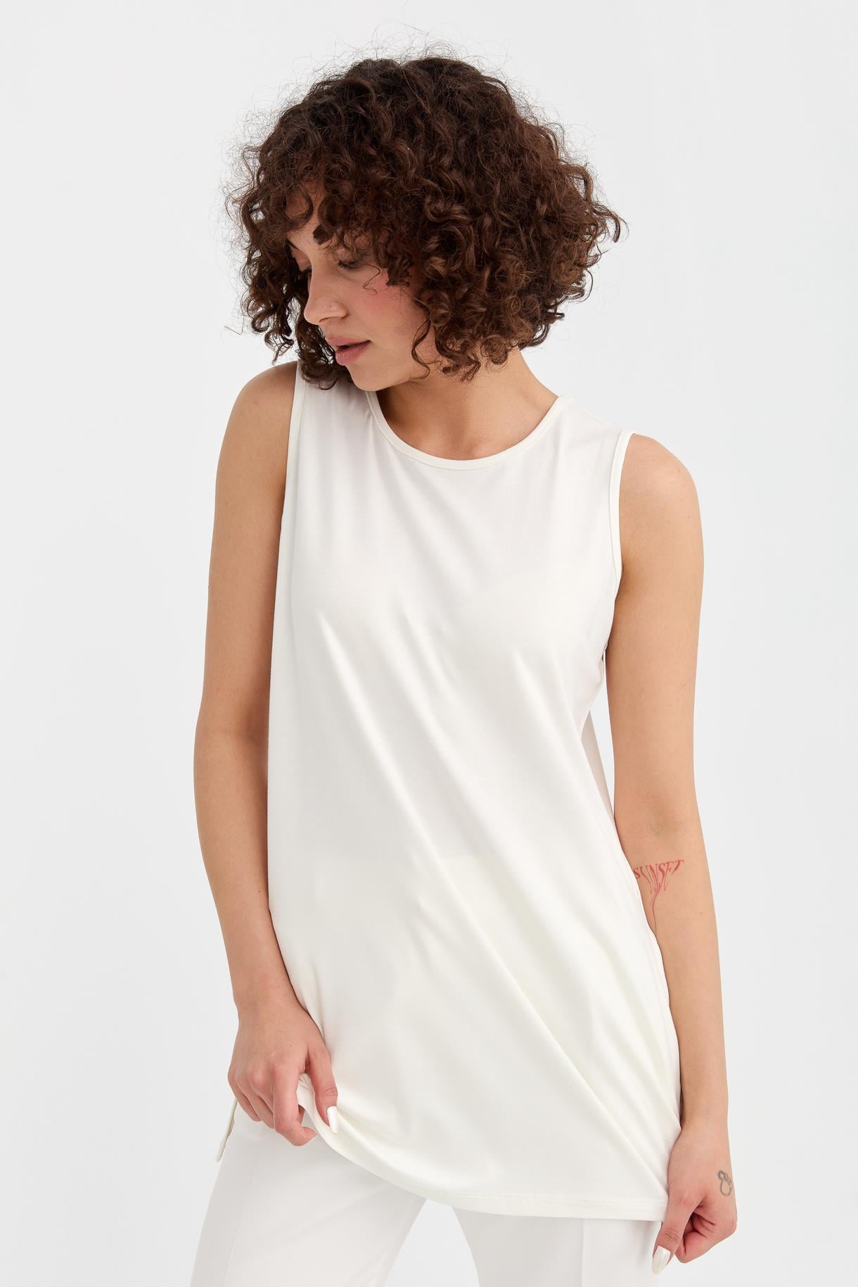 Kolsuz Basic Tunik Tişört - KEMIK