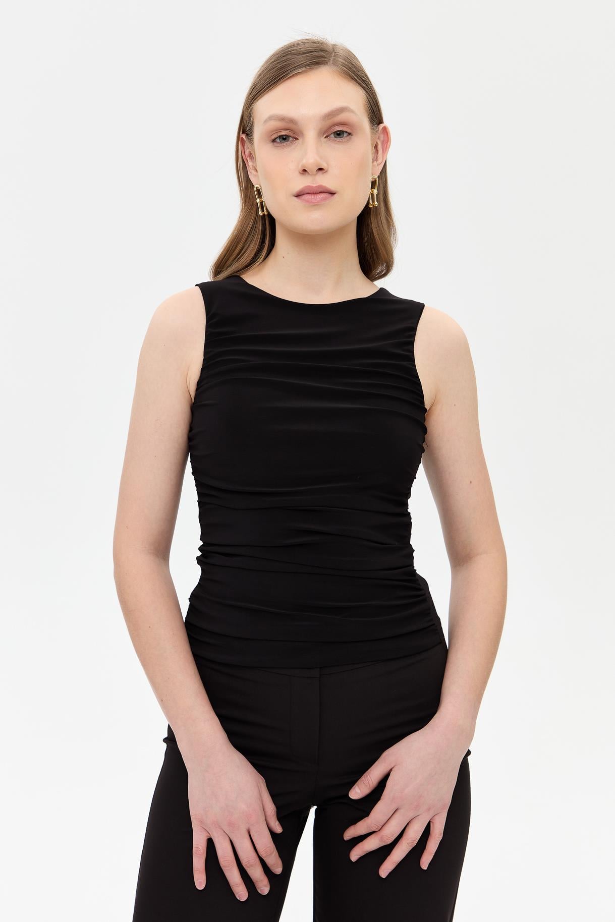 Kolsuz Drape Detaylı Bluz - SİYAH