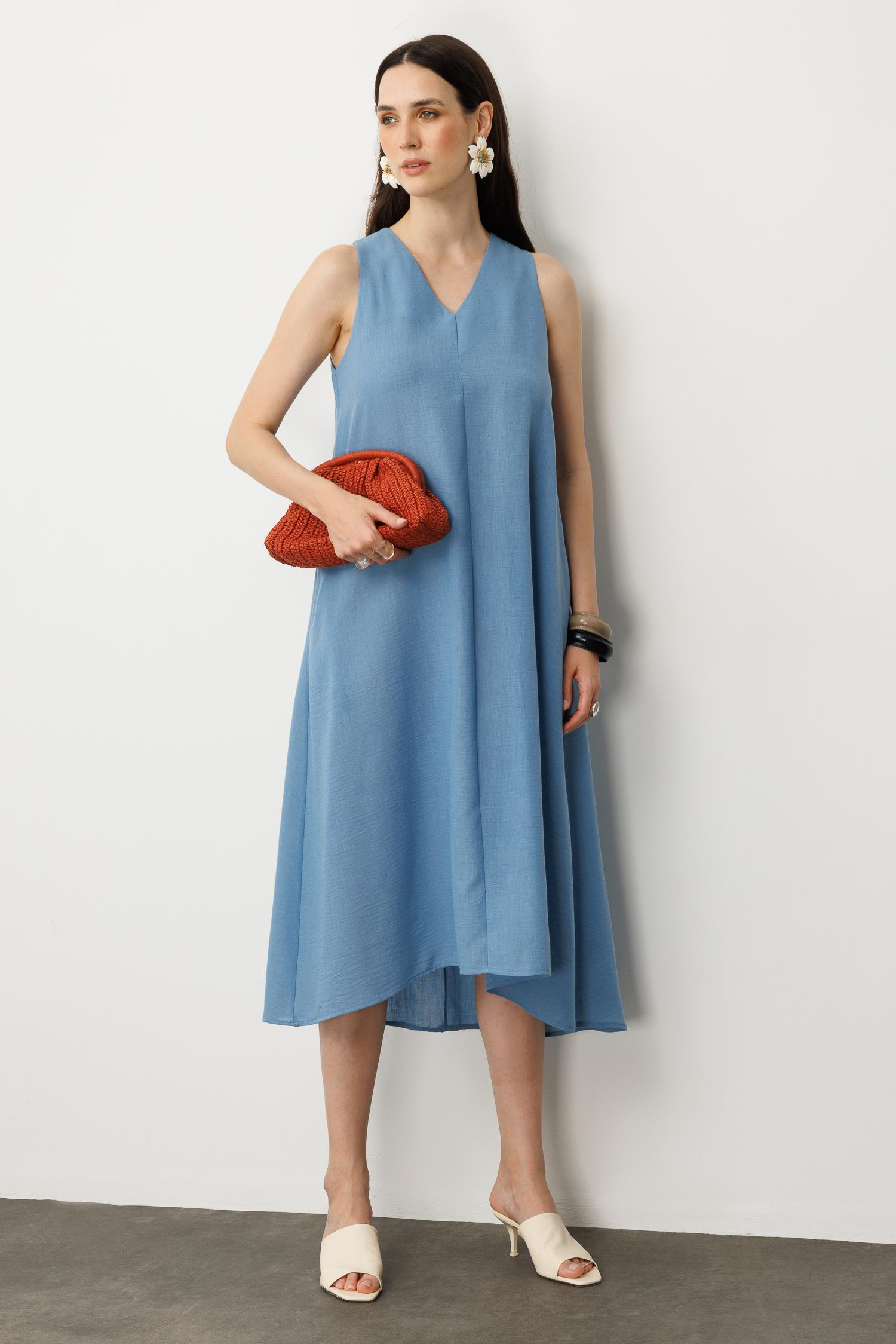 Kolsuz V Yaka Rahat Kesim Elbise-MAVİ