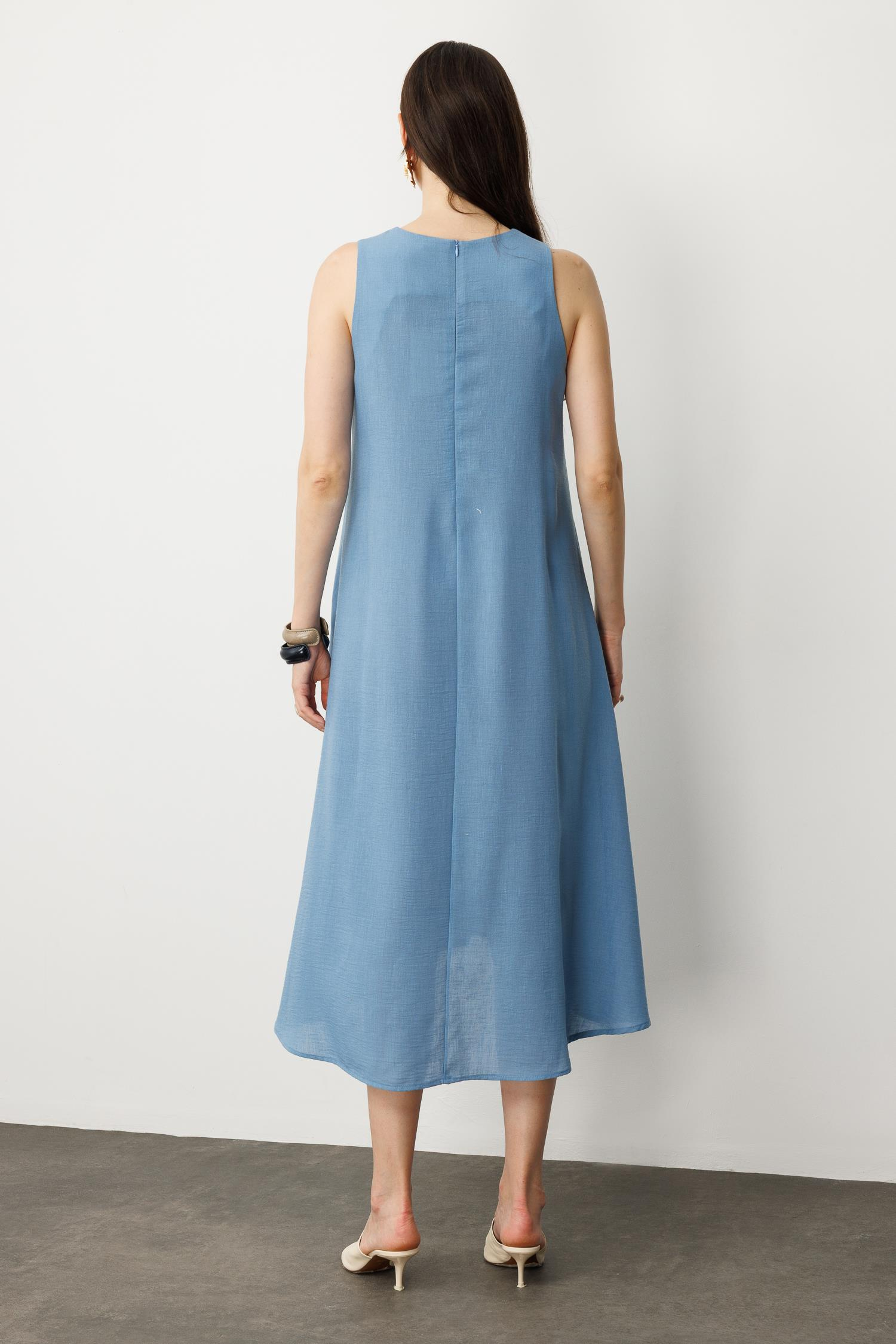 Kolsuz V Yaka Rahat Kesim Elbise-MAVİ