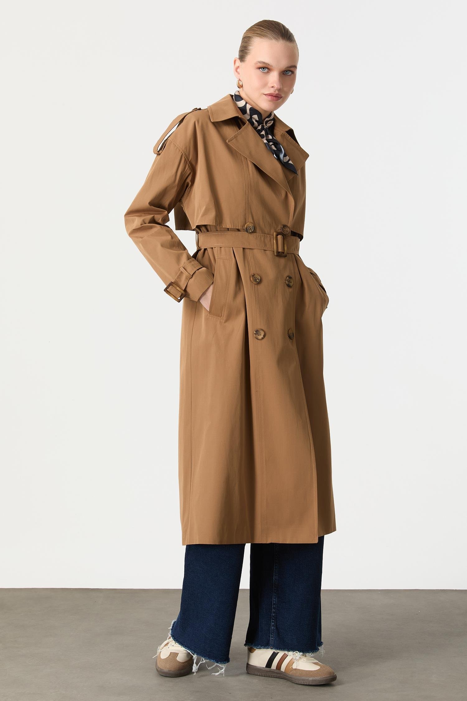 Kruvaze Yaka Uzun Kaşe Kaban-CAMEL