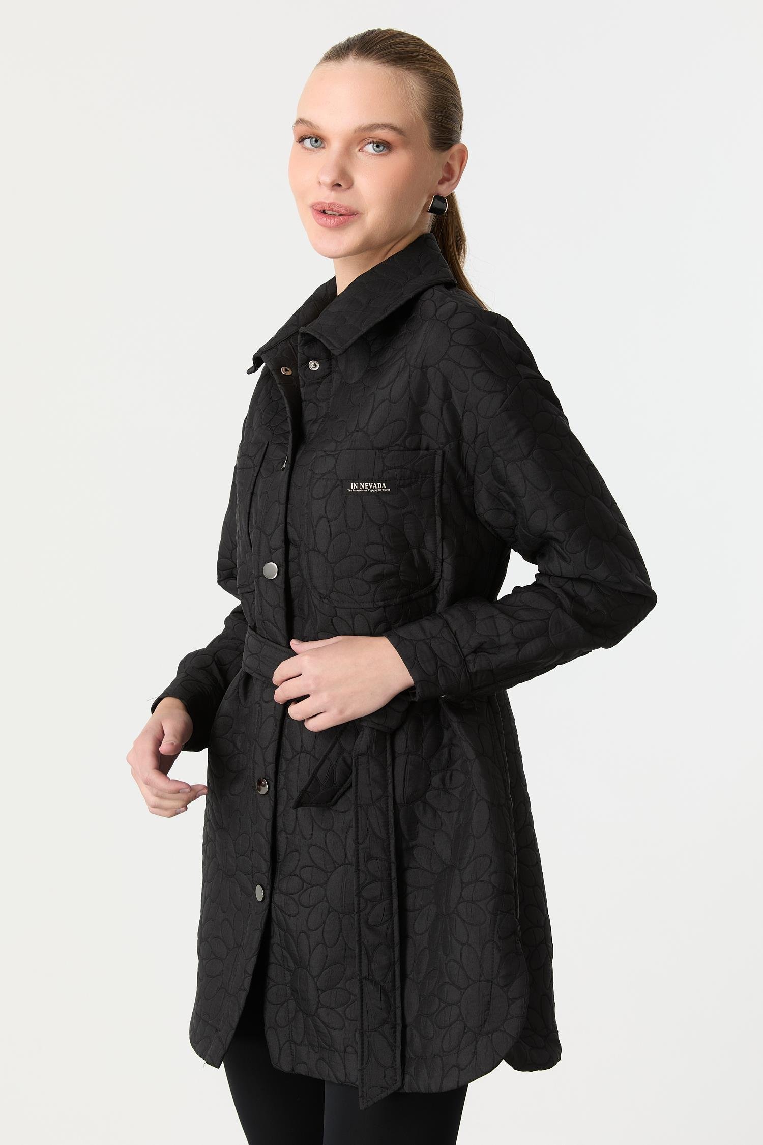 Kuşak Detaylı Kapitone Ceket-SİYAH