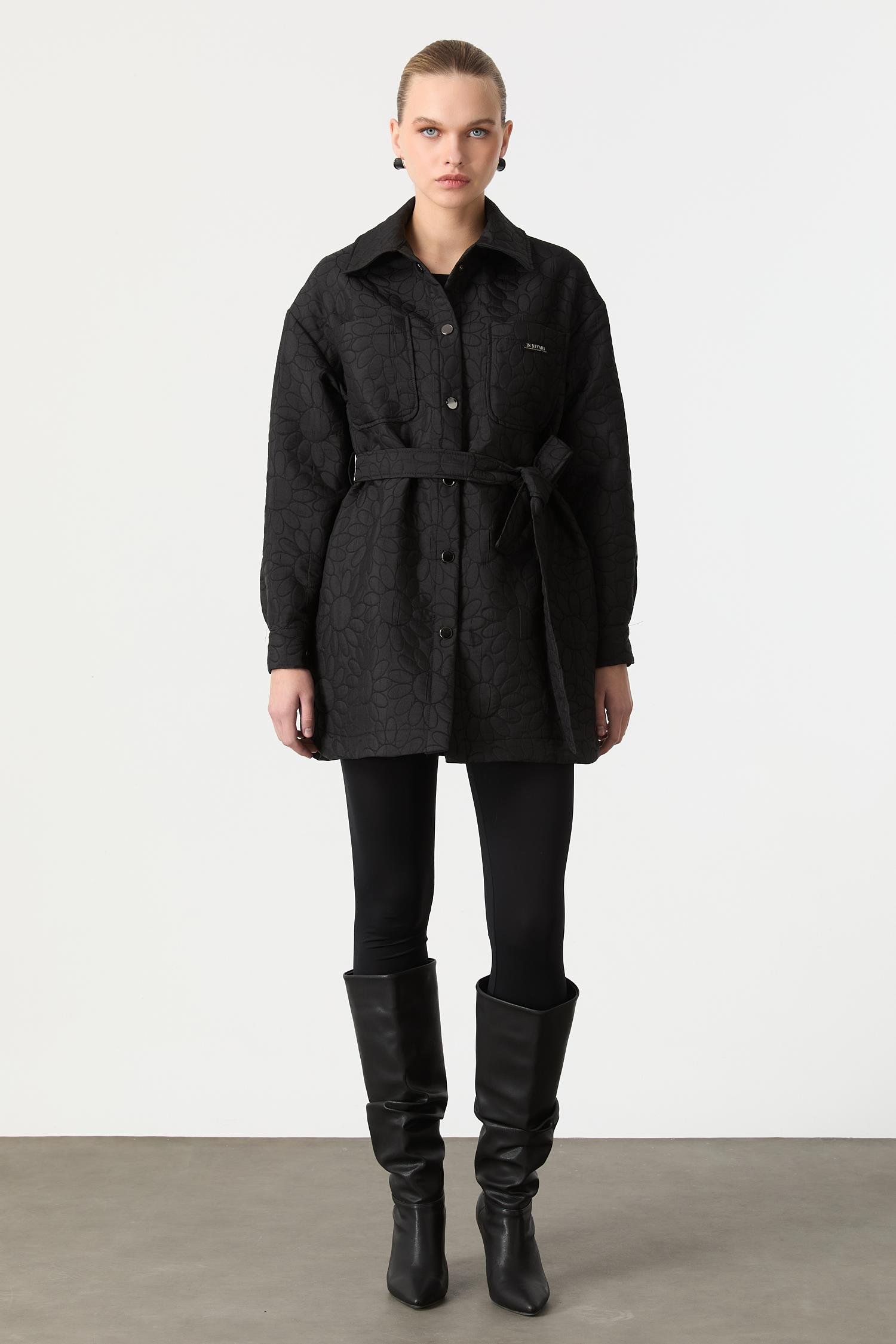 Kuşak Detaylı Kapitone Ceket-SİYAH