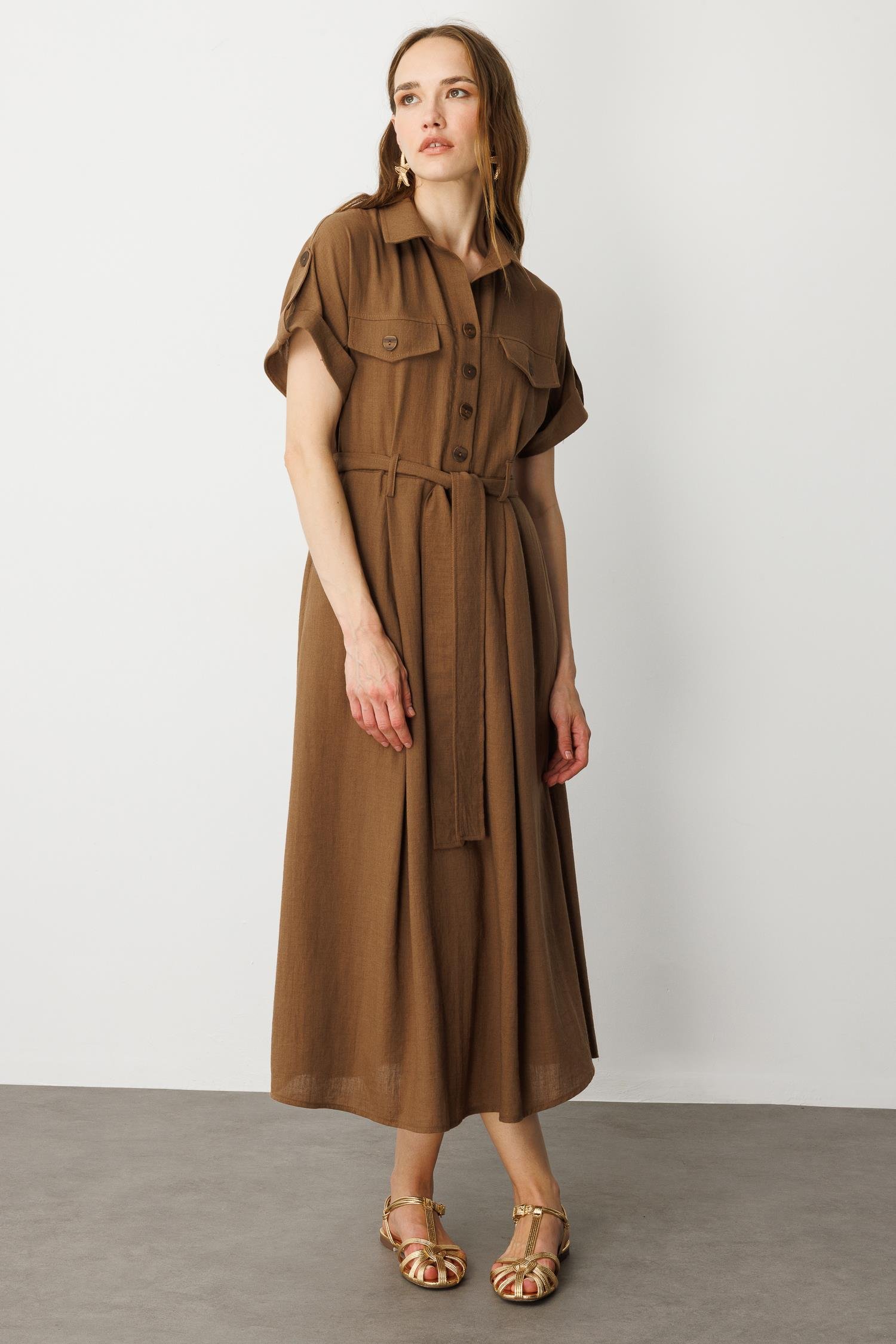 Kuşak Detaylı Keten Görünüm Elbise-KAHVE