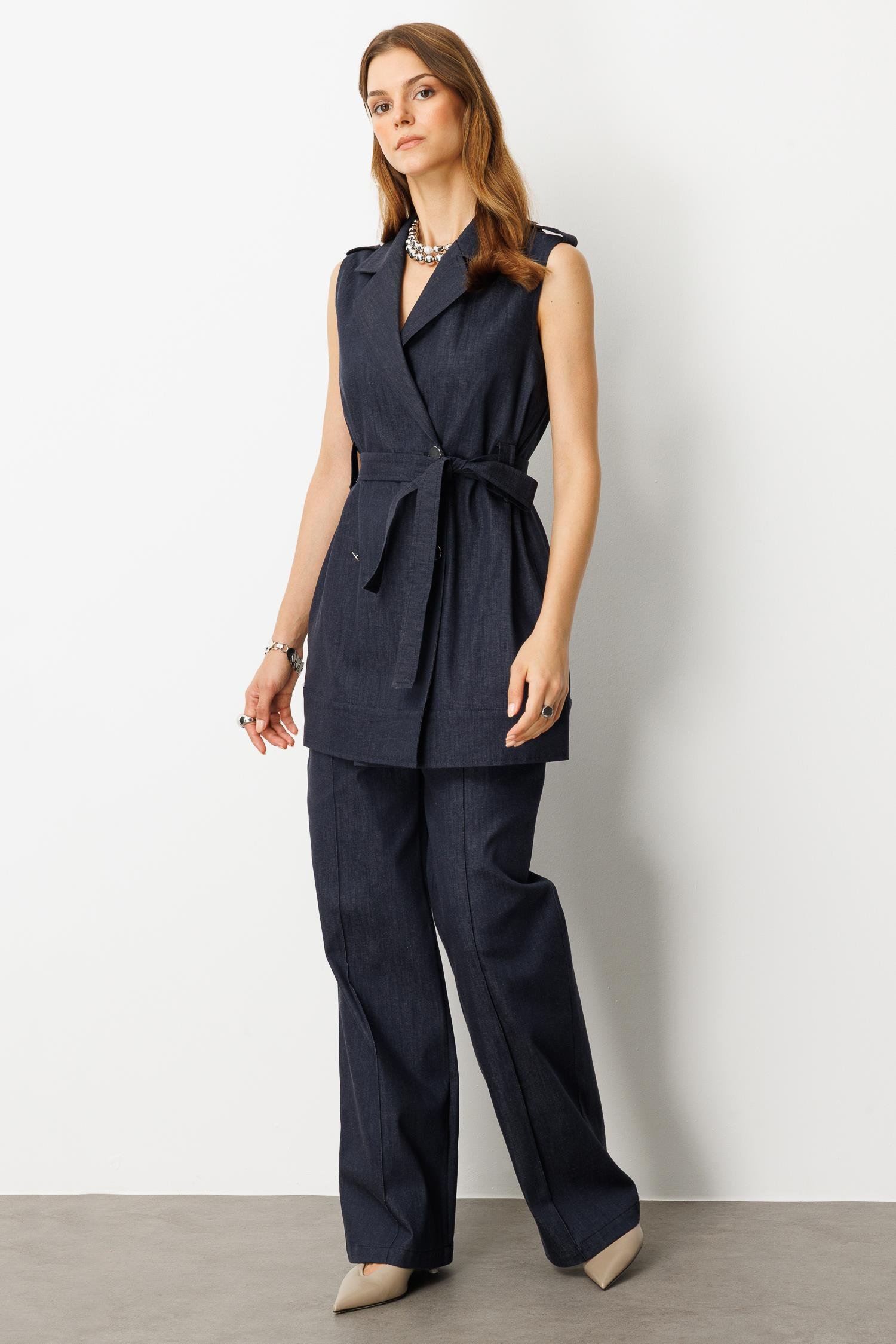 Kuşak Detaylı Kot Yelek-LACI