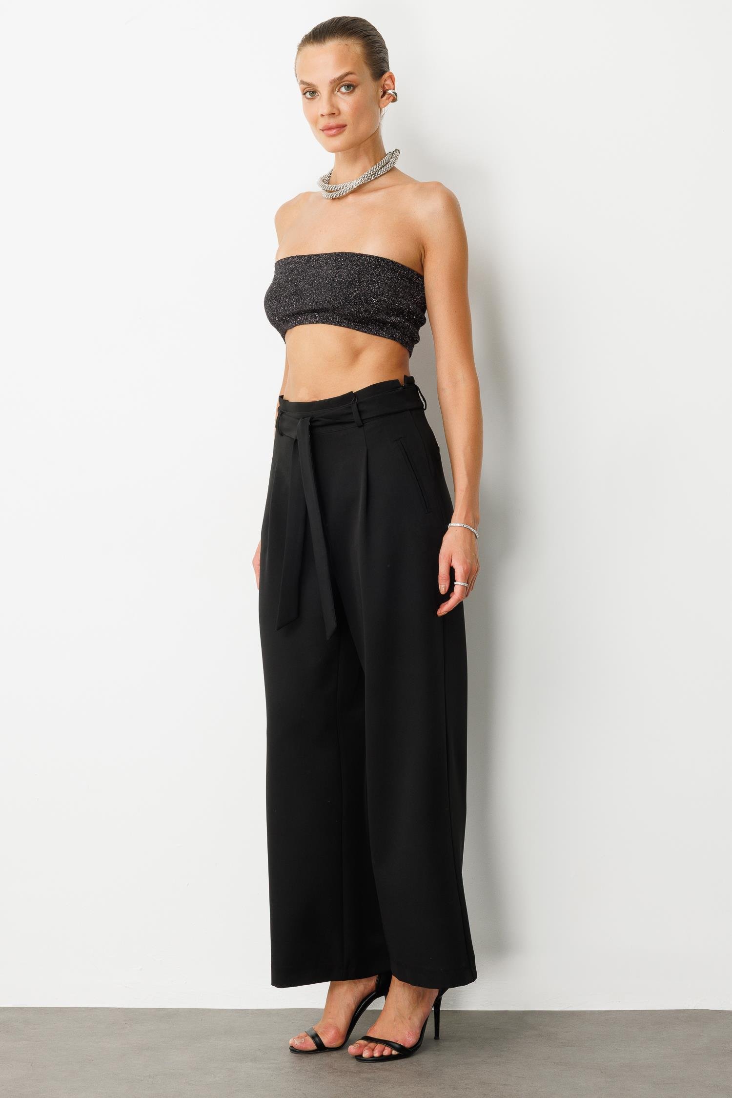 Kuşak Detaylı Pantolon-SİYAH