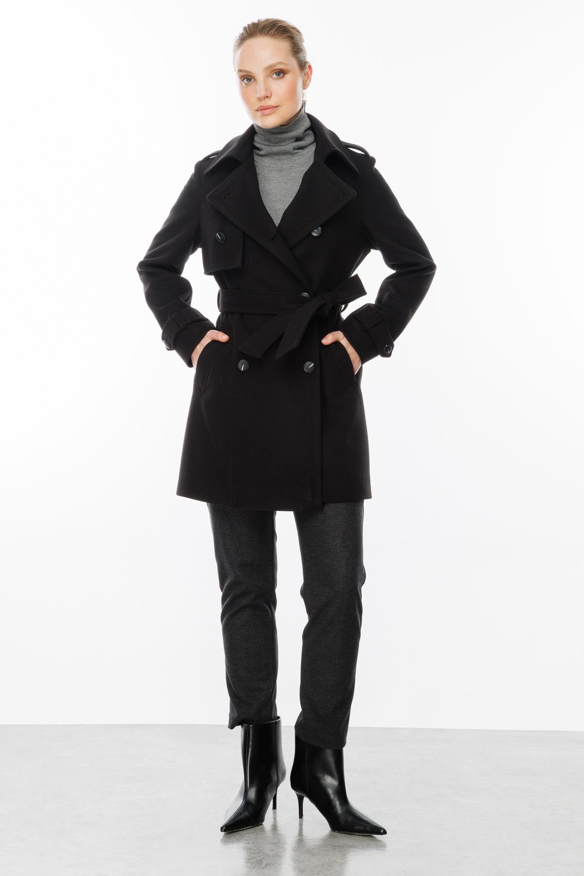 Kuşaklı Kaşe Kaban-SİYAH