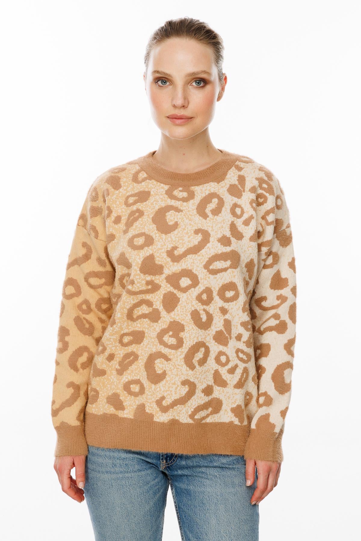 Leopar Desenli Kazak