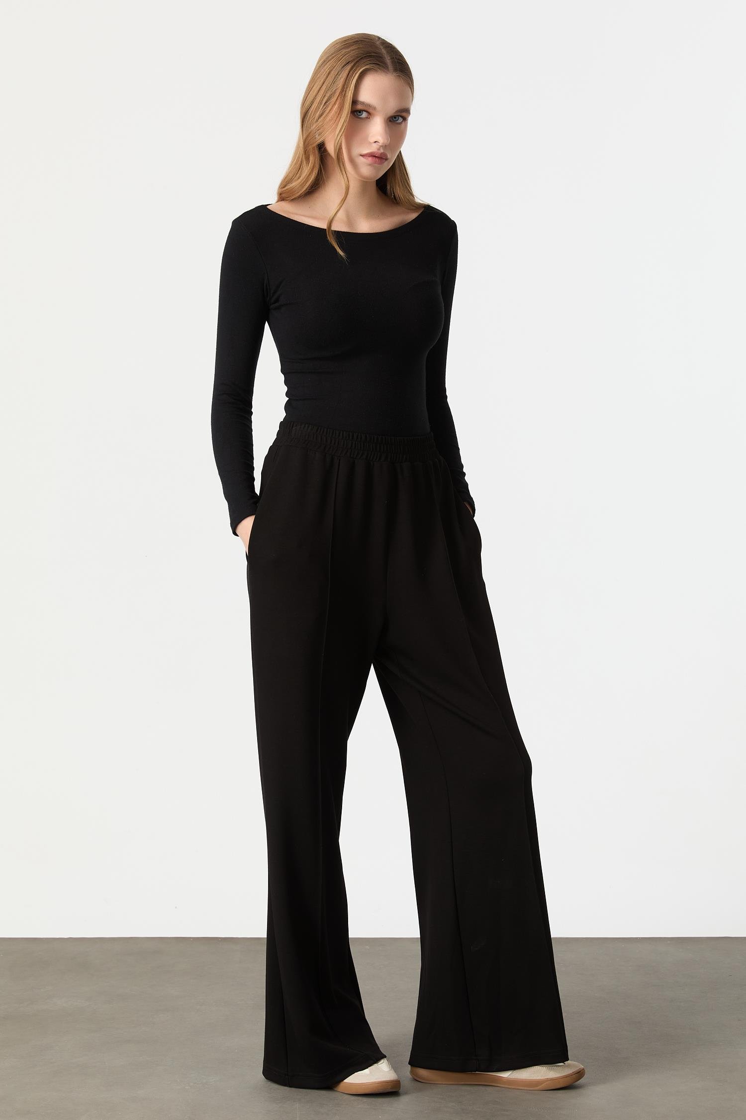 Nervür Detay Bol Paça Modal Pantolon-SİYAH