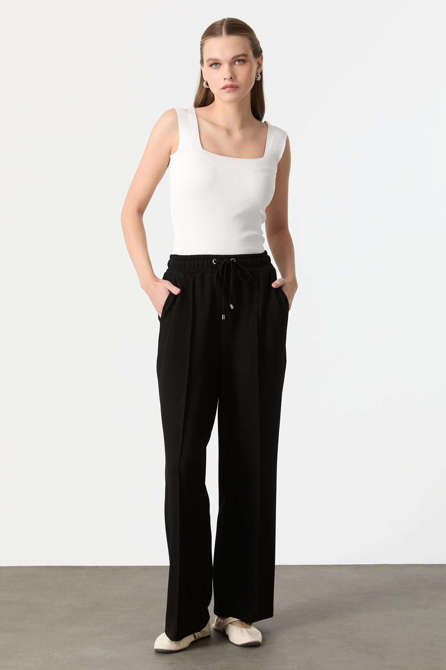 Nervür Detaylı Modal Pantolon-SİYAH