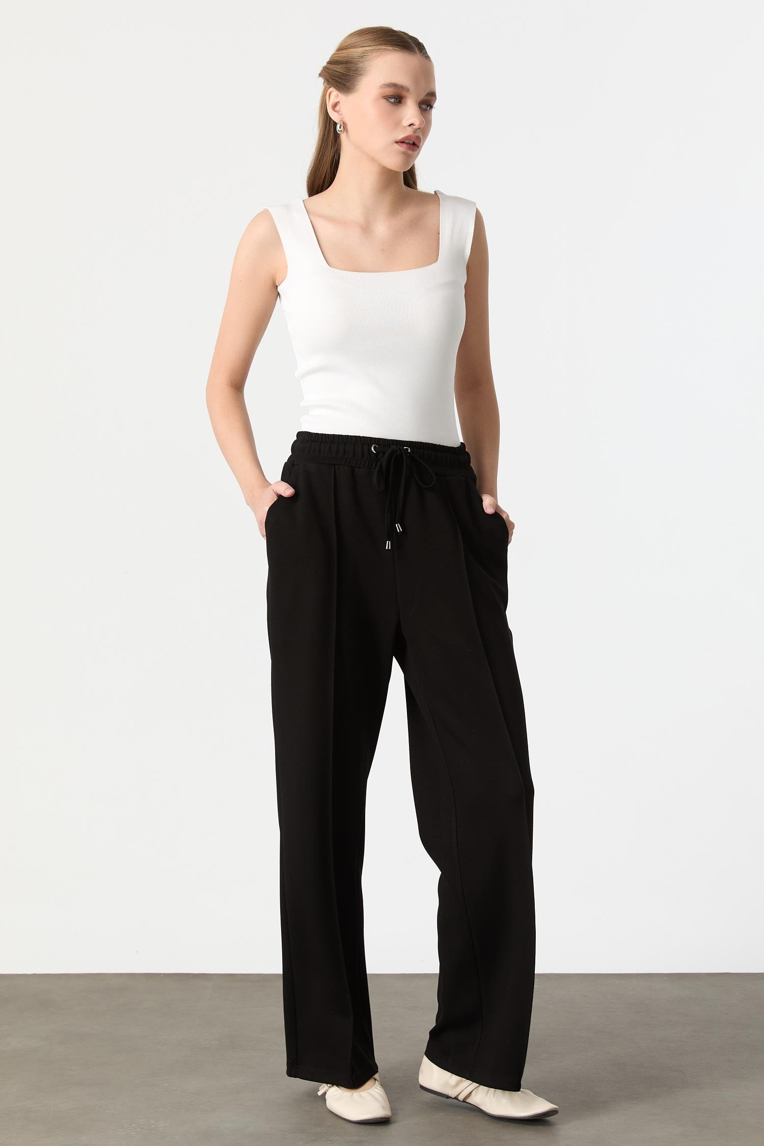 Nervür Detaylı Modal Pantolon-SİYAH