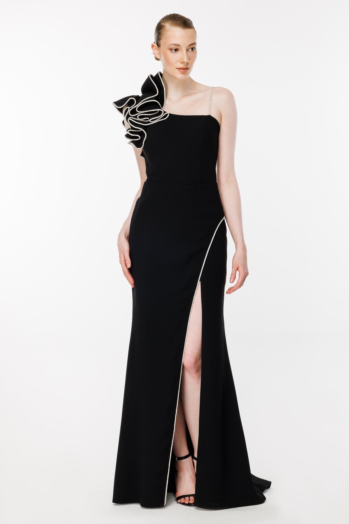 Omuz Ve Eteği Taş İşlemeli Krep Abiye - SİYAH