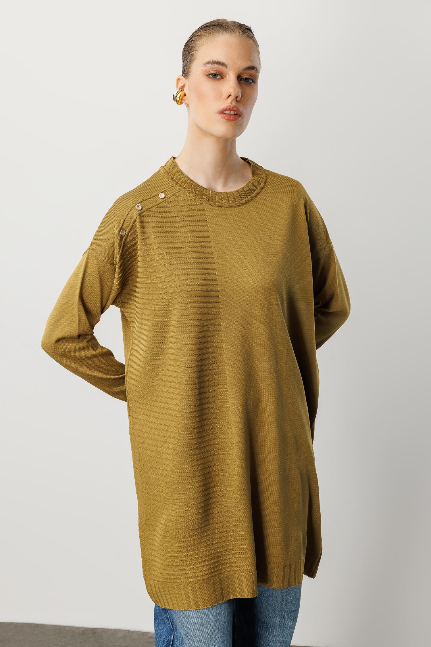 Omzu Düğme Detaylı Triko Tunik-Y.YEŞİLİ