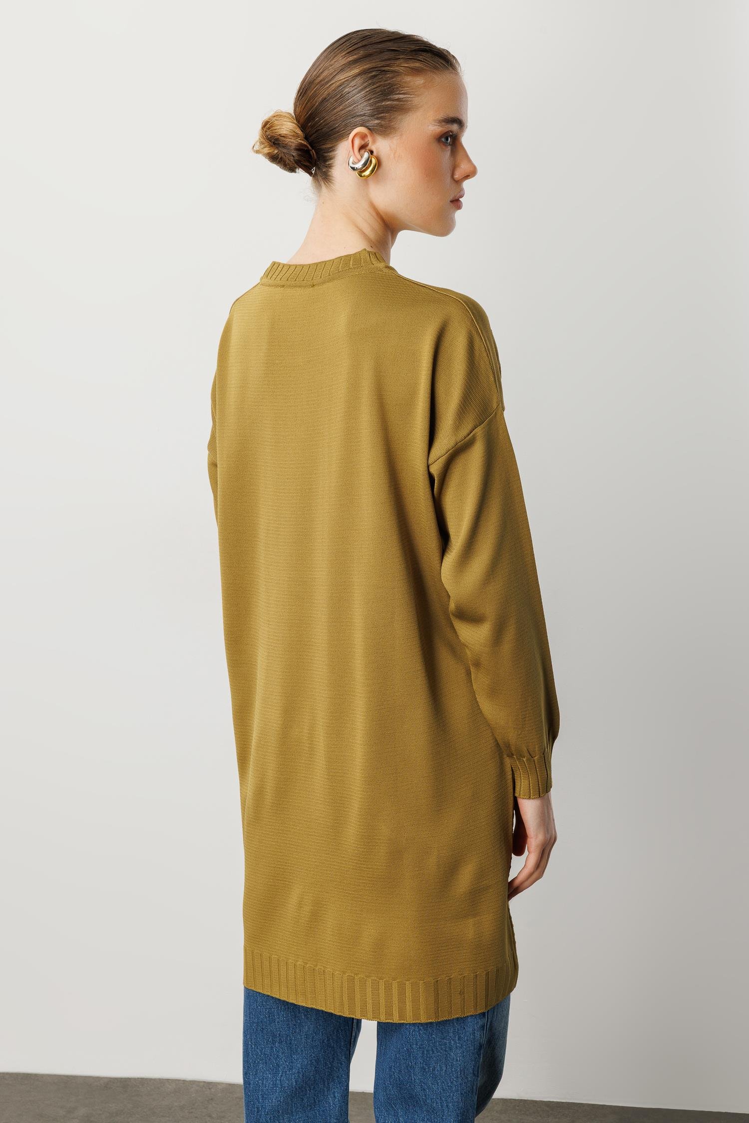 Omzu Düğme Detaylı Triko Tunik-Y.YEŞİLİ