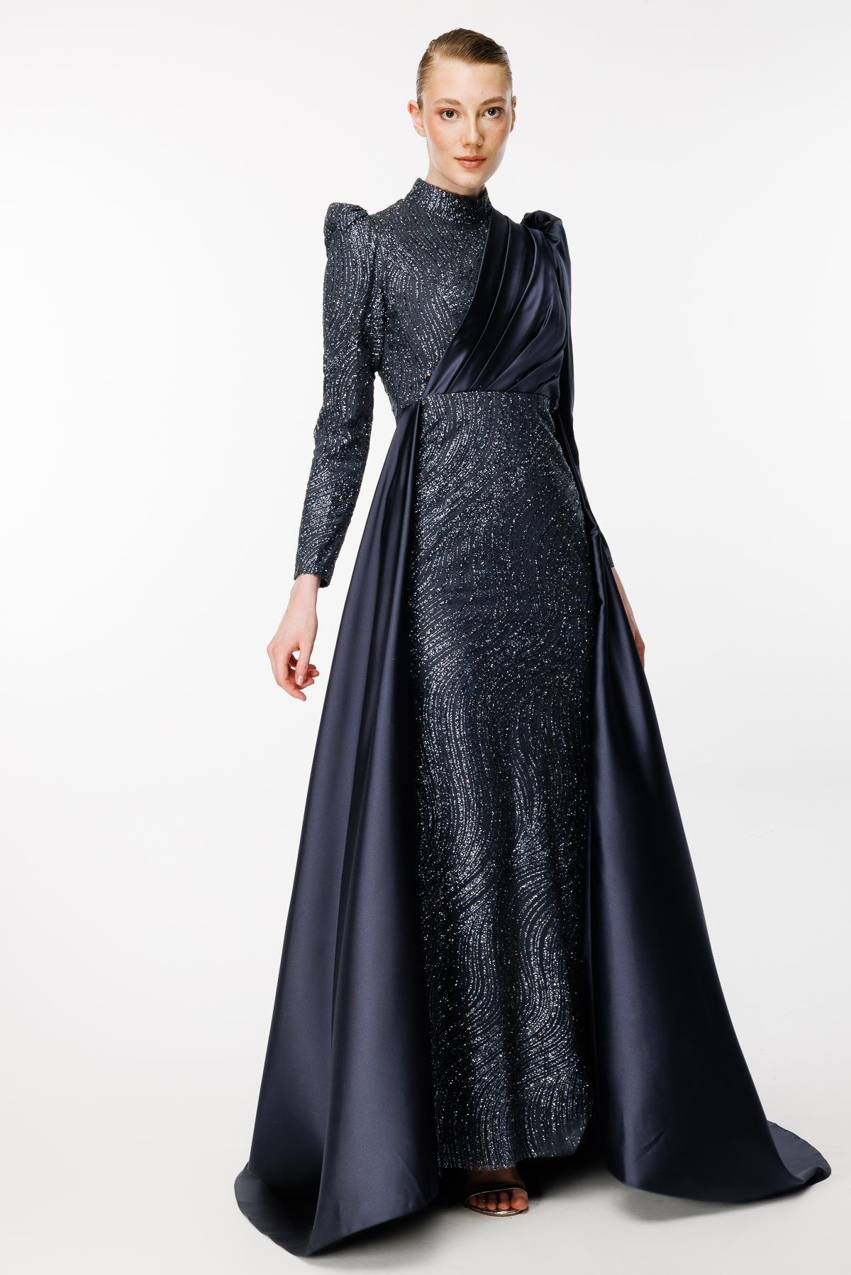 Önü Taş İşlemeli Saten Uzun Abiye - ANTRASİT