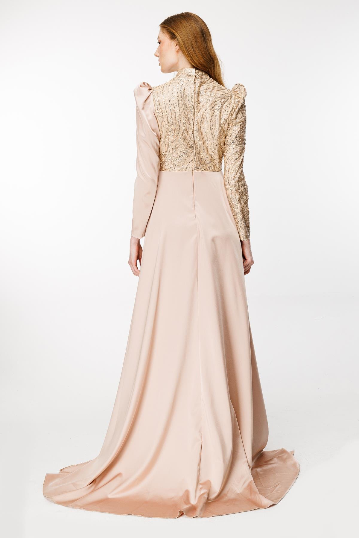 Önü Taş İşlemeli Saten Uzun Abiye - GOLD