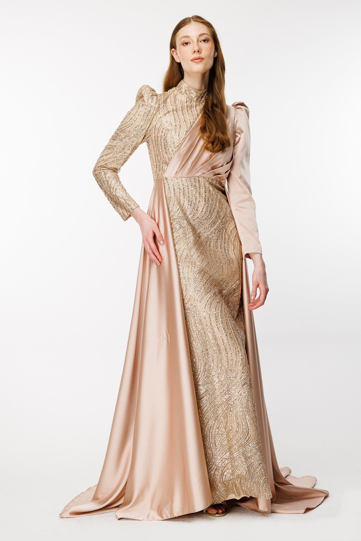 Önü Taş İşlemeli Saten Uzun Abiye - GOLD