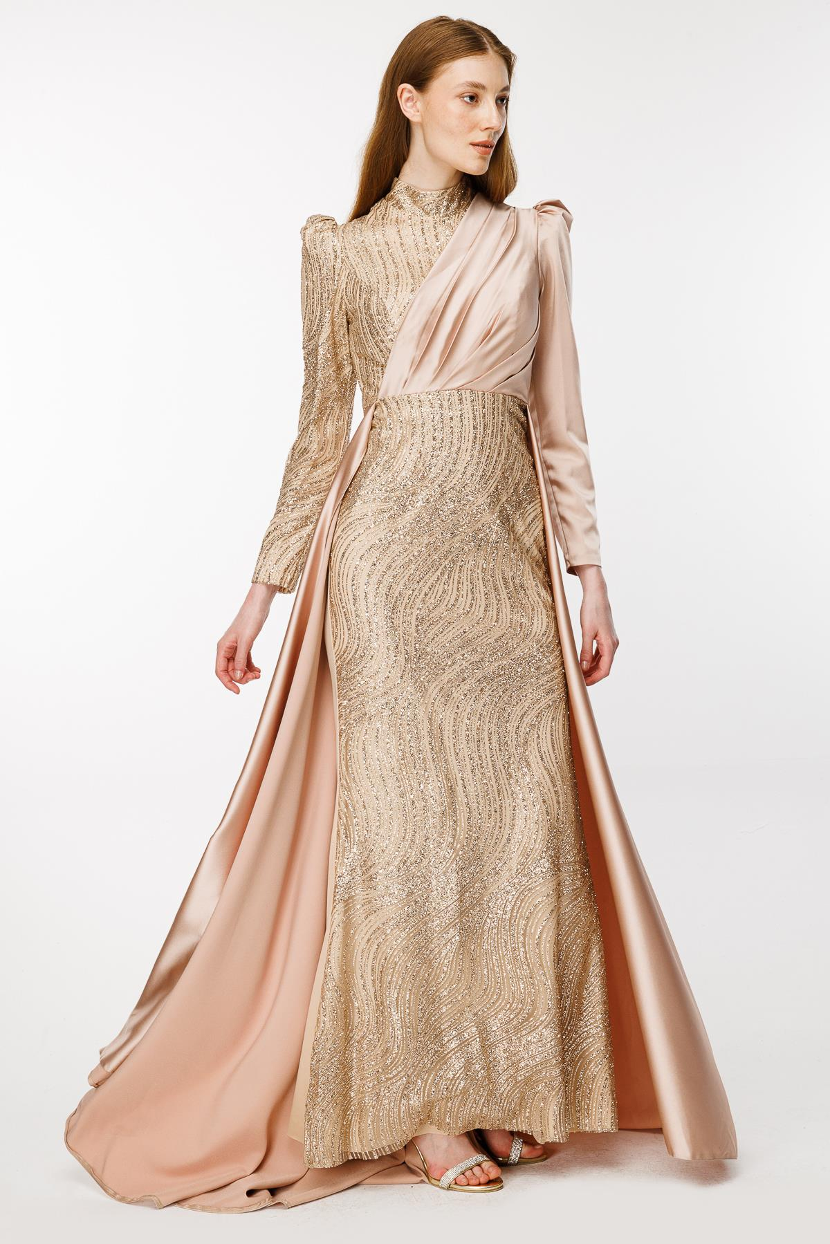 Önü Taş İşlemeli Saten Uzun Abiye - GOLD