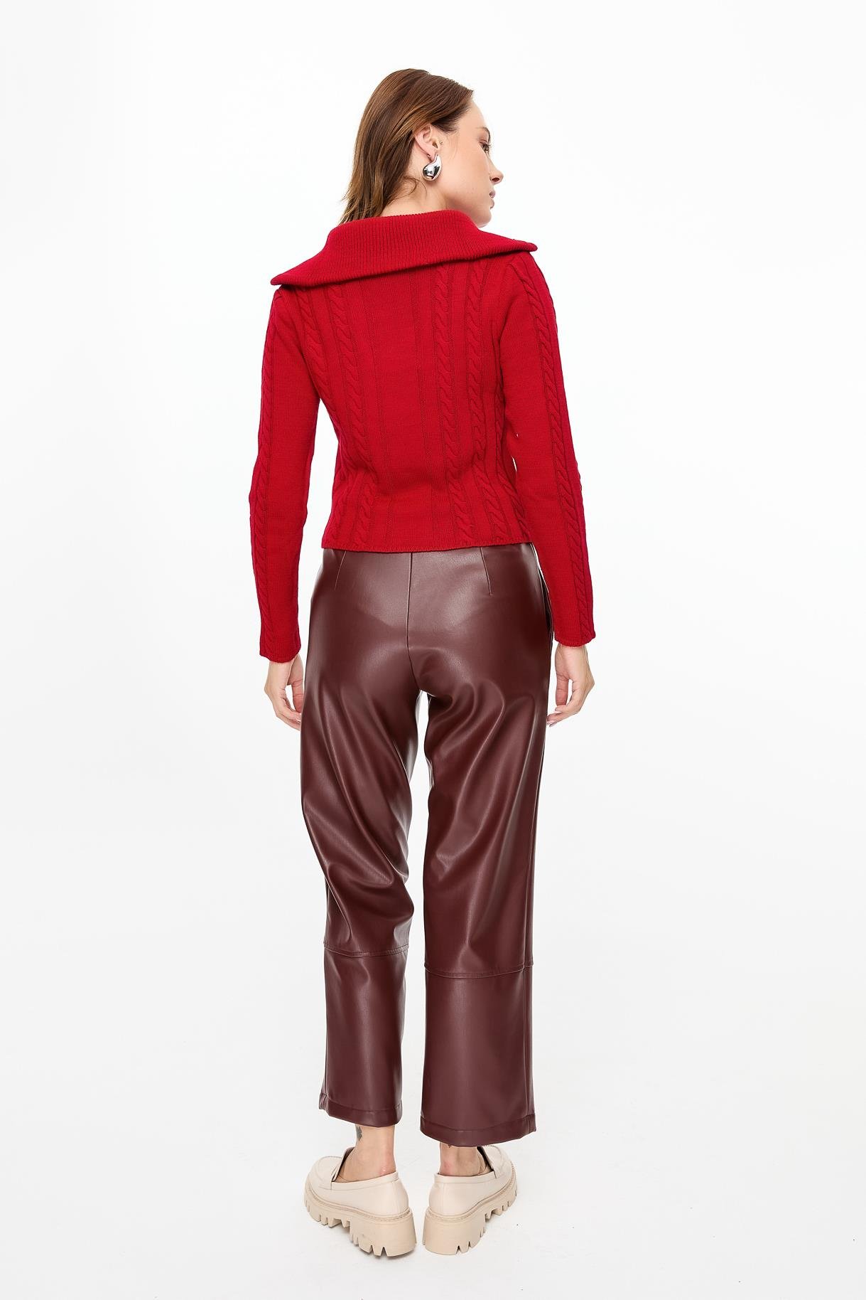 Örgü Desenli Polo Yaka Triko Kazak - KIRMIZI