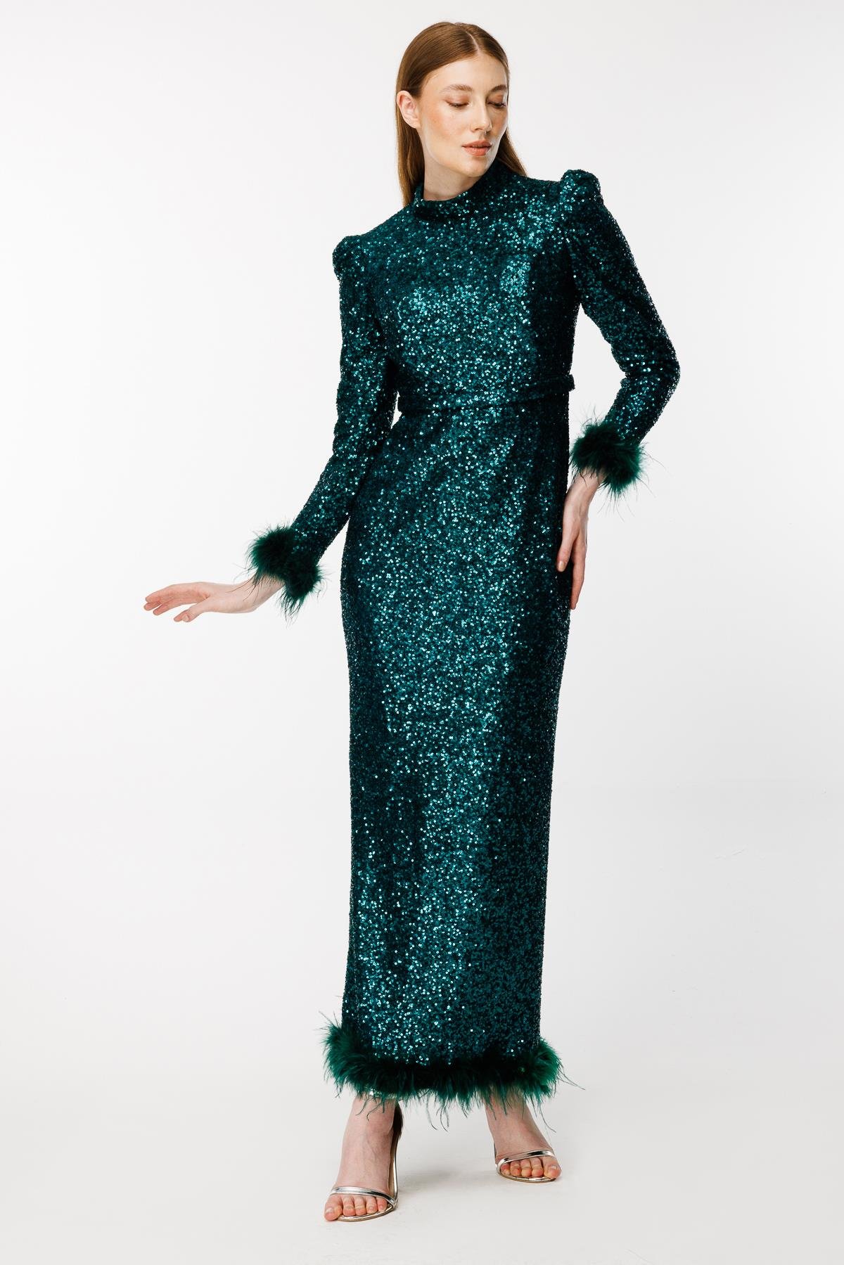 Otriş Detaylı Payet Uzun Abiye - ZÜMRÜT