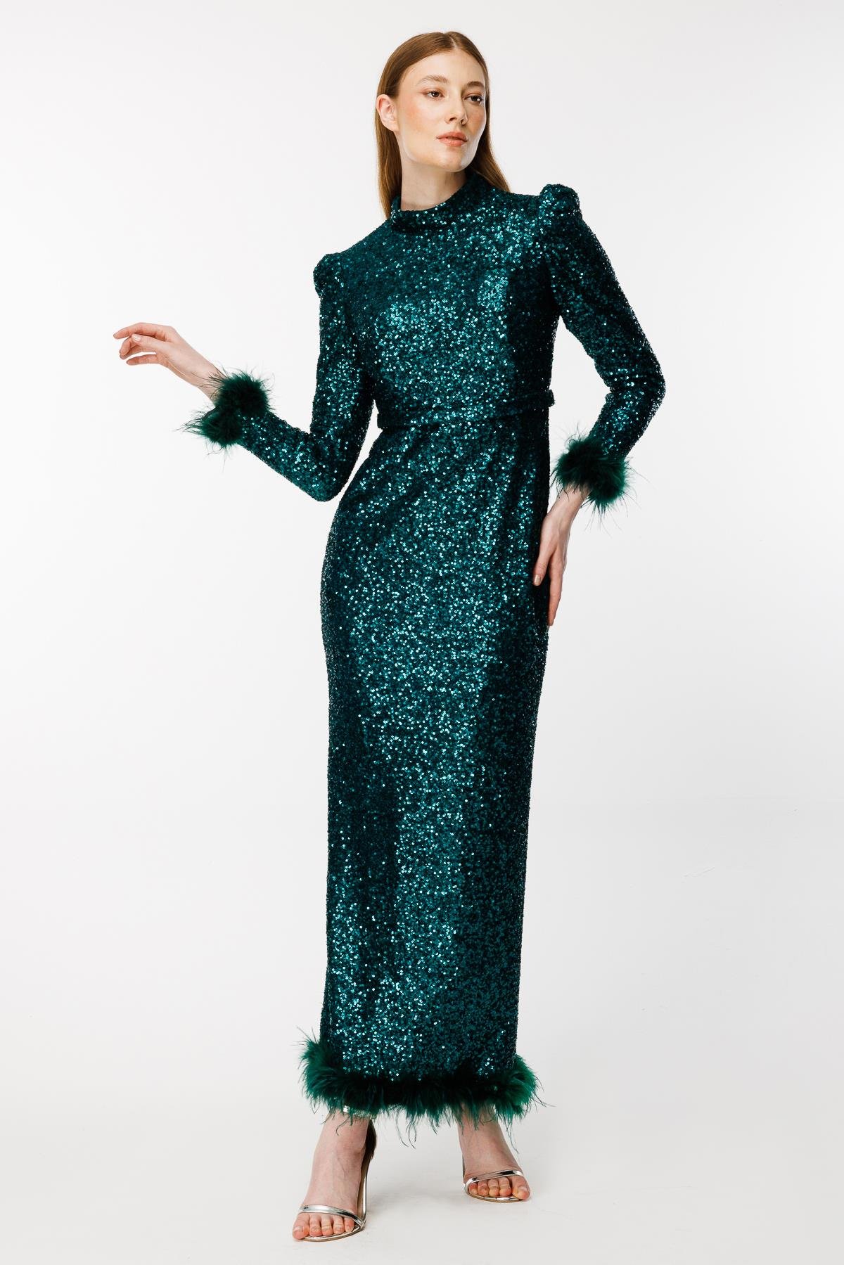 Otriş Detaylı Payet Uzun Abiye - ZÜMRÜT