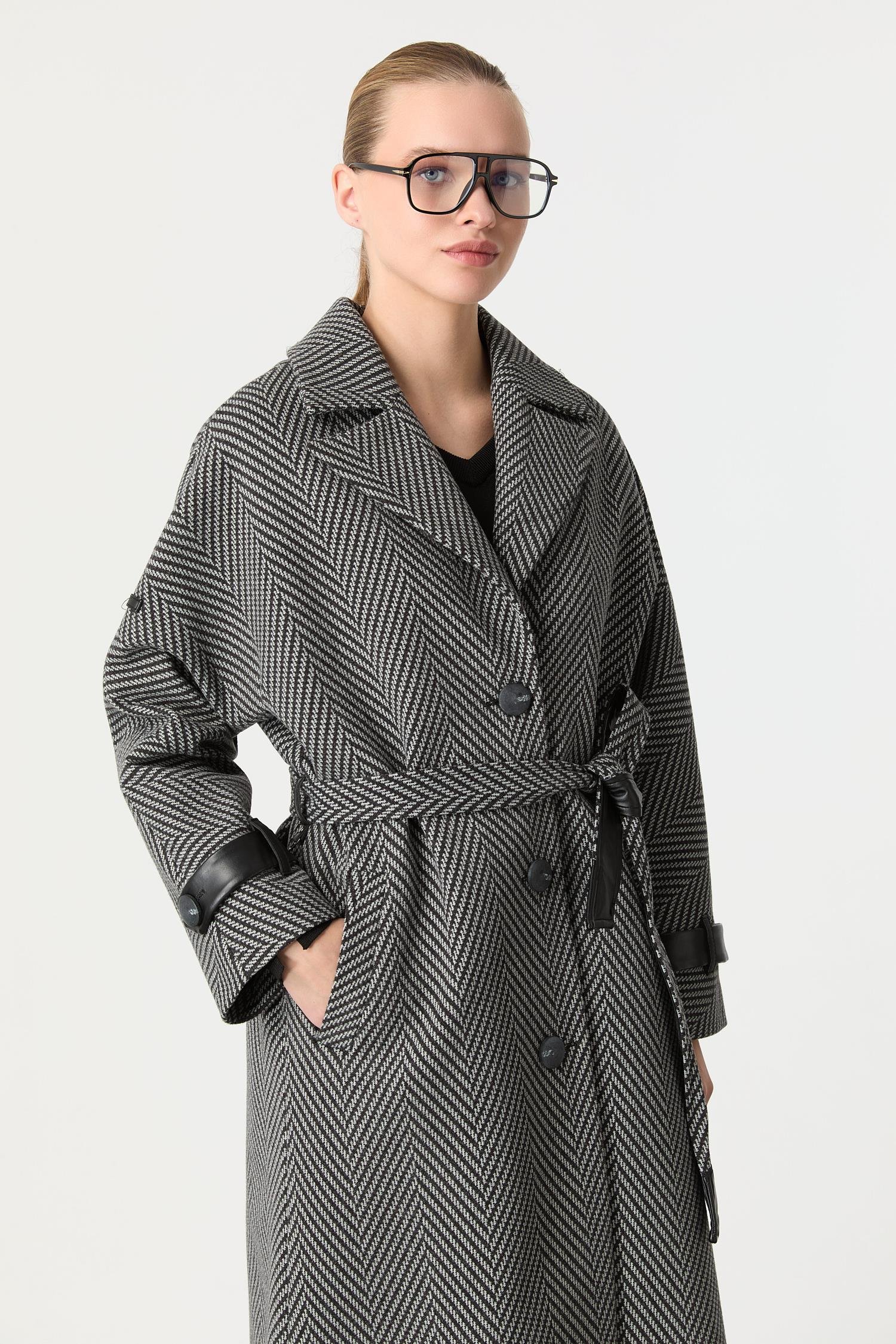 Oversize Zigzag Desen Kaban-SİYAH