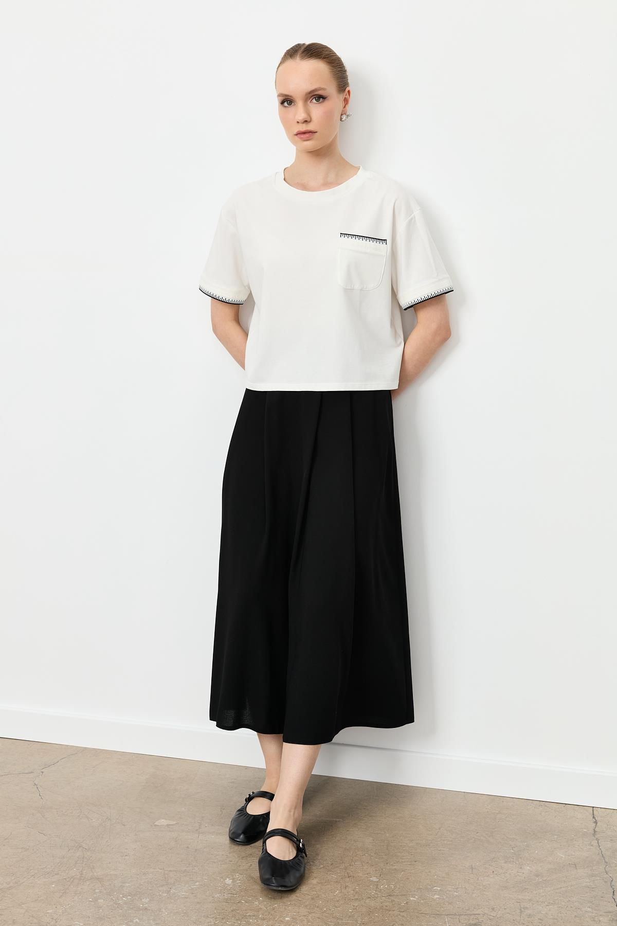 Ribana Detay Pamuklu Bluz-KEMIK