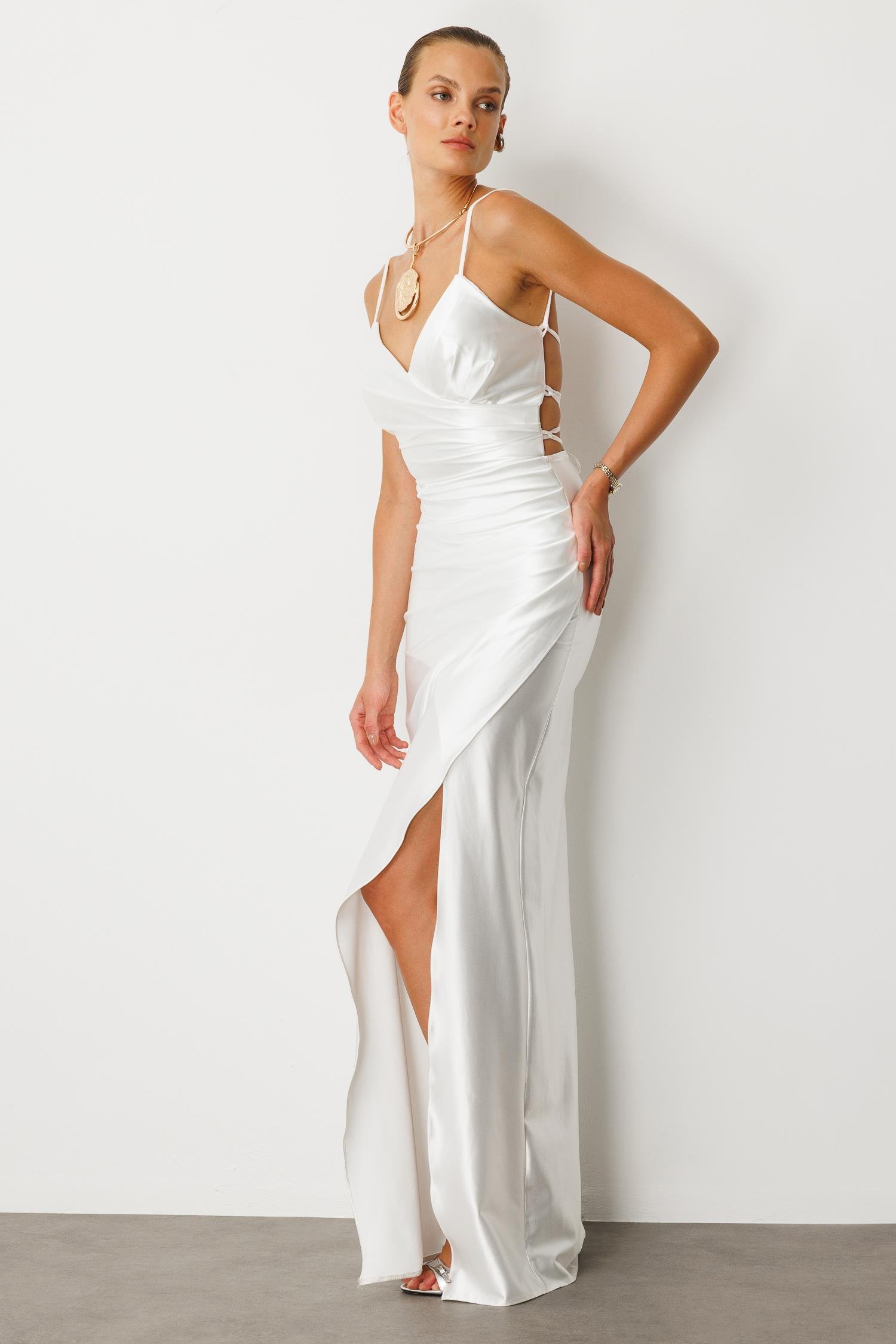 Saten Görünüm Kruvaze Abiye Elbise-EKRU