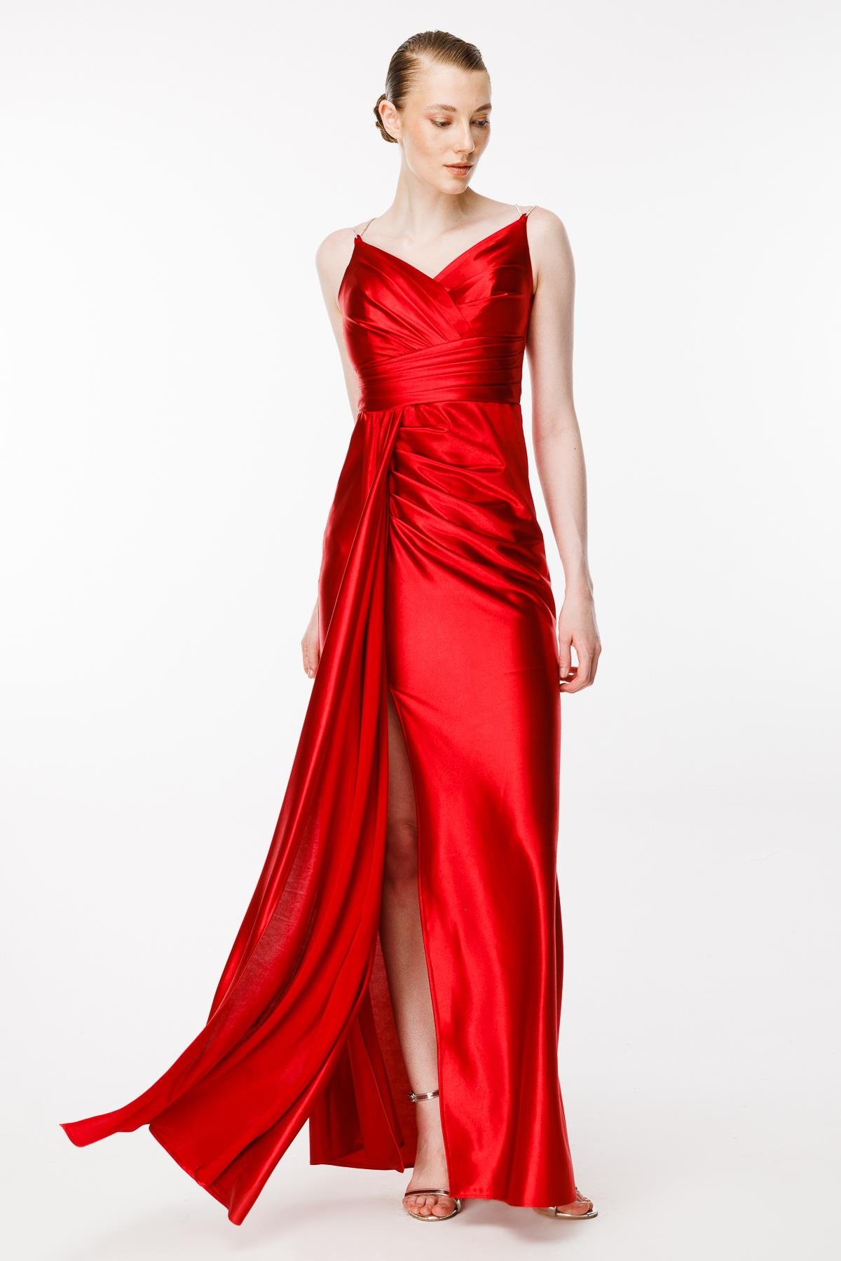 Simli İp Askılı Yırtmaçlı Saten Abiye - KIRMIZI