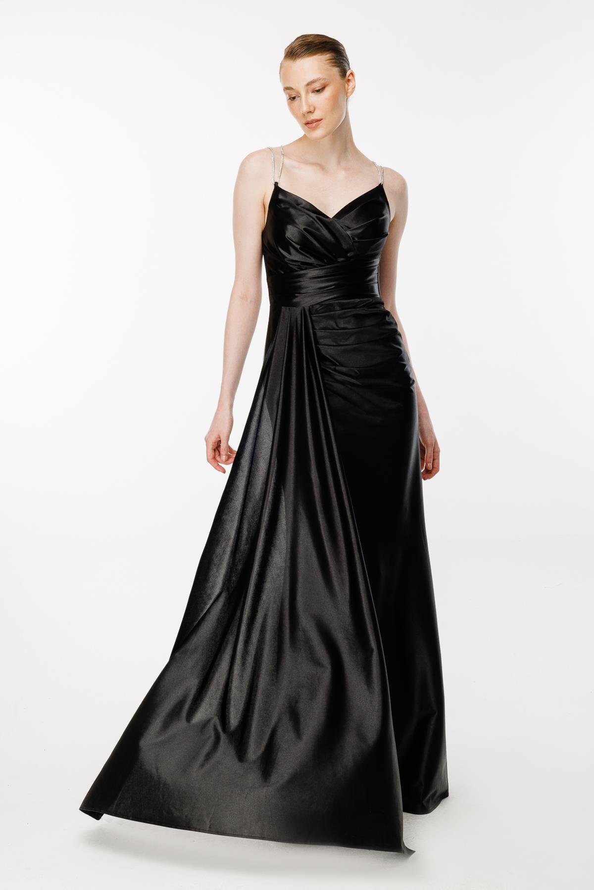 Simli İp Askılı Yırtmaçlı Saten Abiye - SİYAH