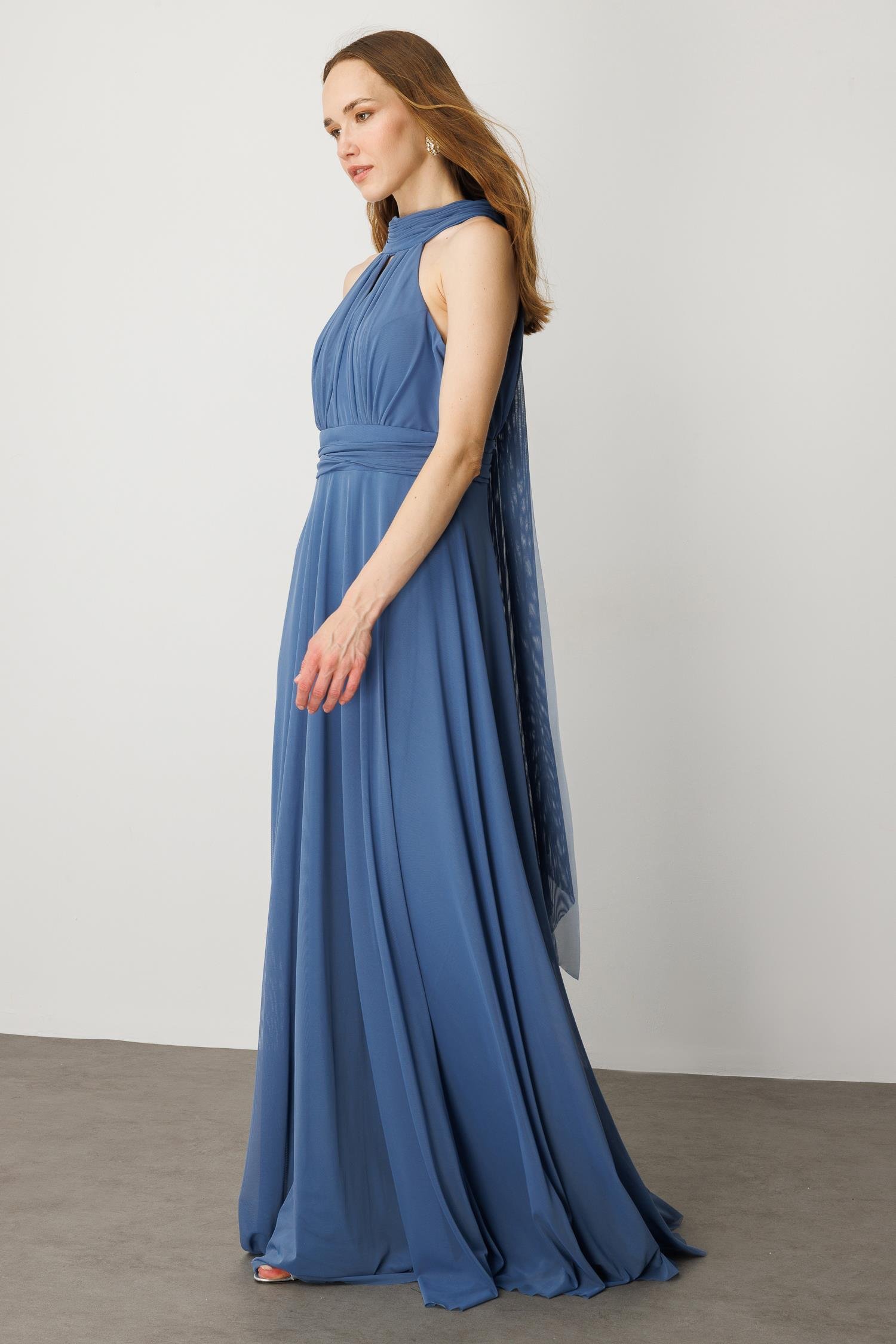 Sırt Dekolteli Kloş Etekli Tül Uzun Abiye Elbise-İNDİGO