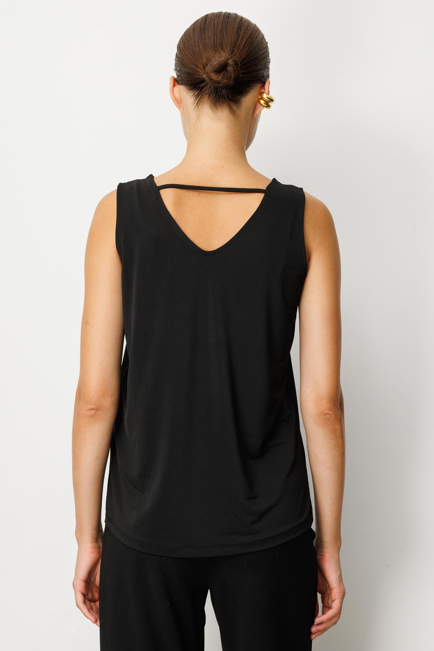 Sırt Detaylı Kolsuz Bluz-SİYAH