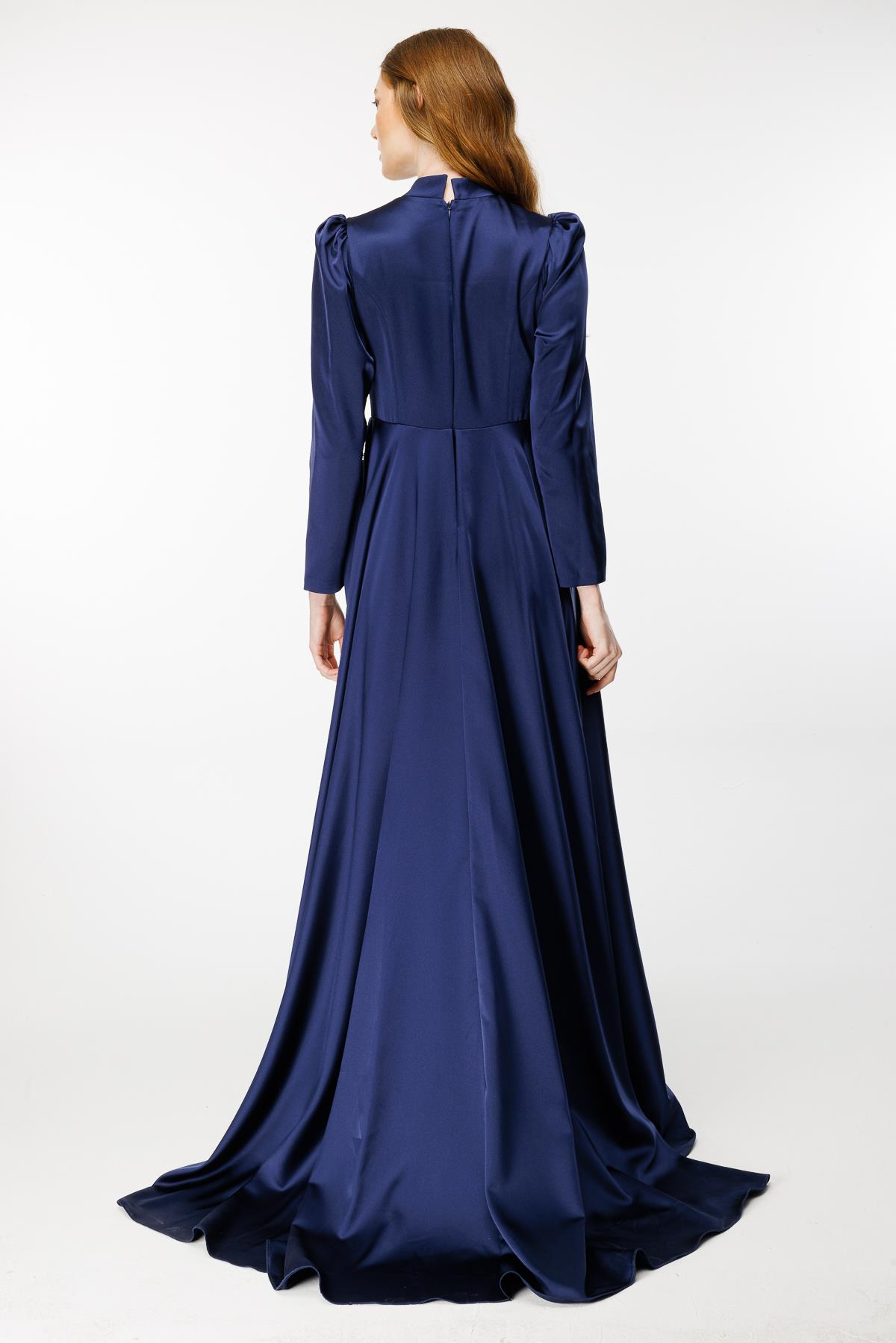 Taş İşlemeli Saten Uzun Abiye - LACI