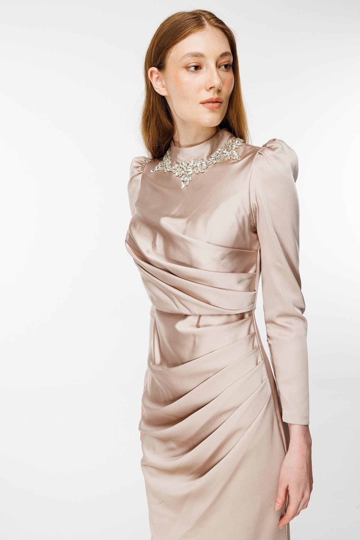 Taş Ve Drape Detaylı Uzun Abiye - TAŞ