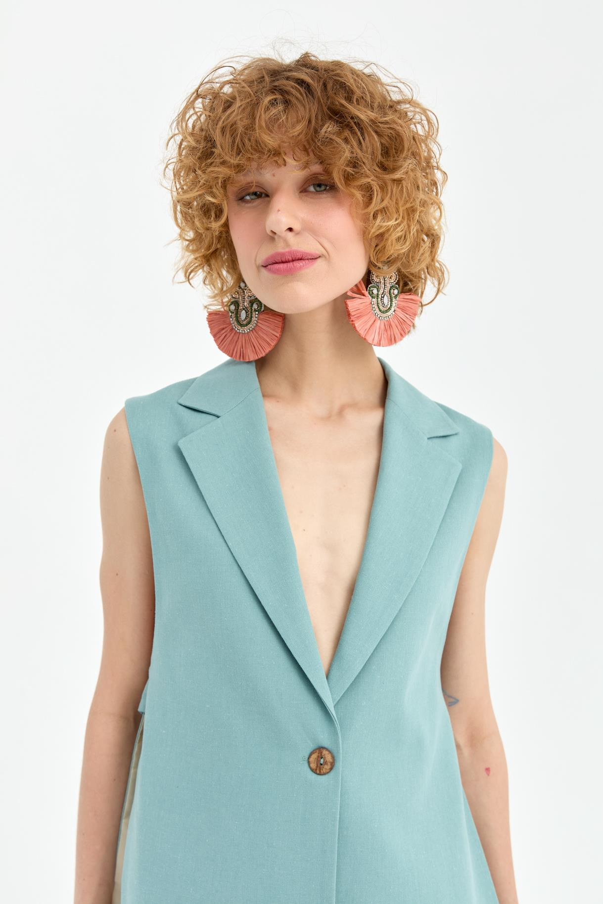 Tek Düğmeli ve Bel Bağlamalı Keten Yelek - MINT