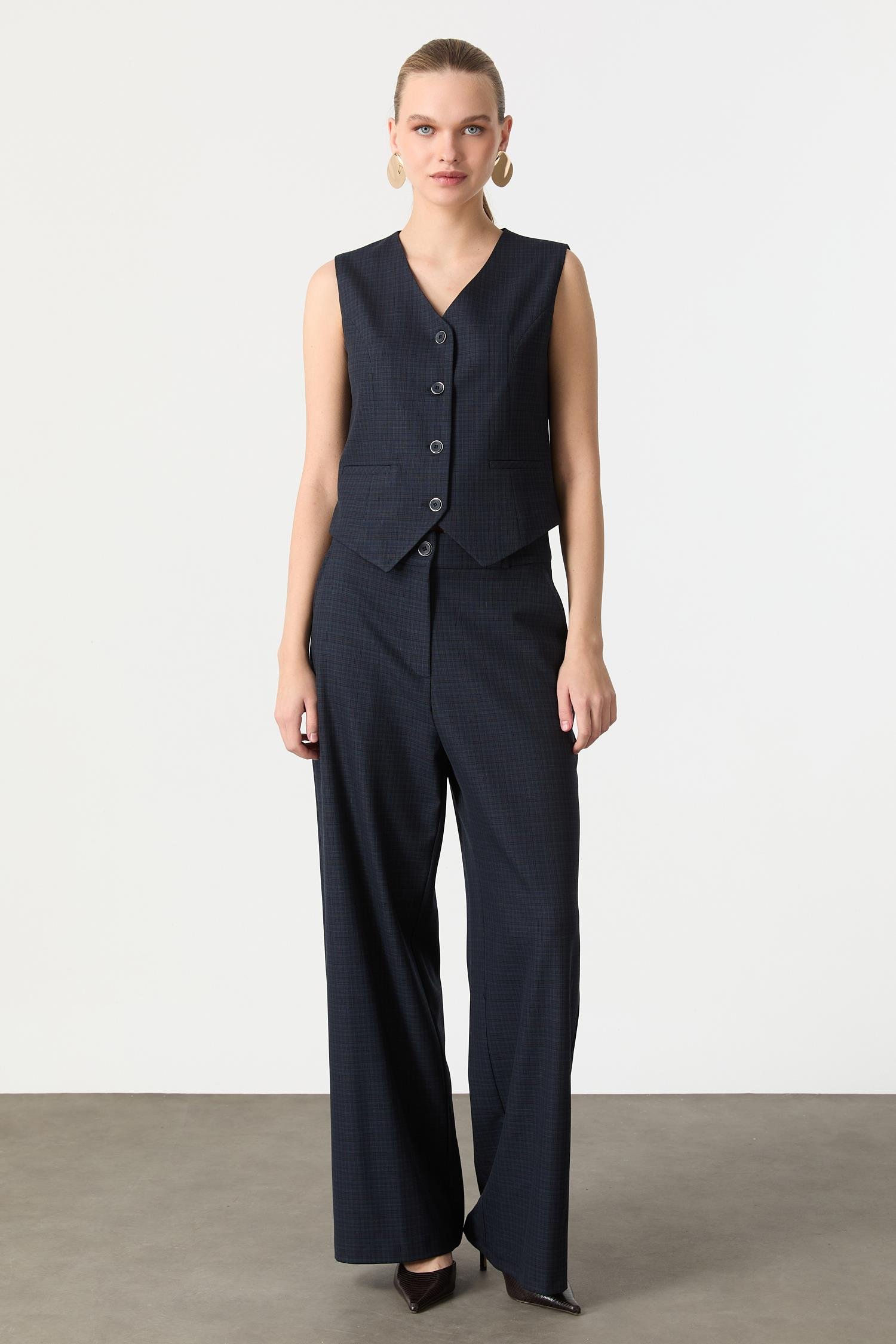 V Yaka Ekose Yelek-LACI