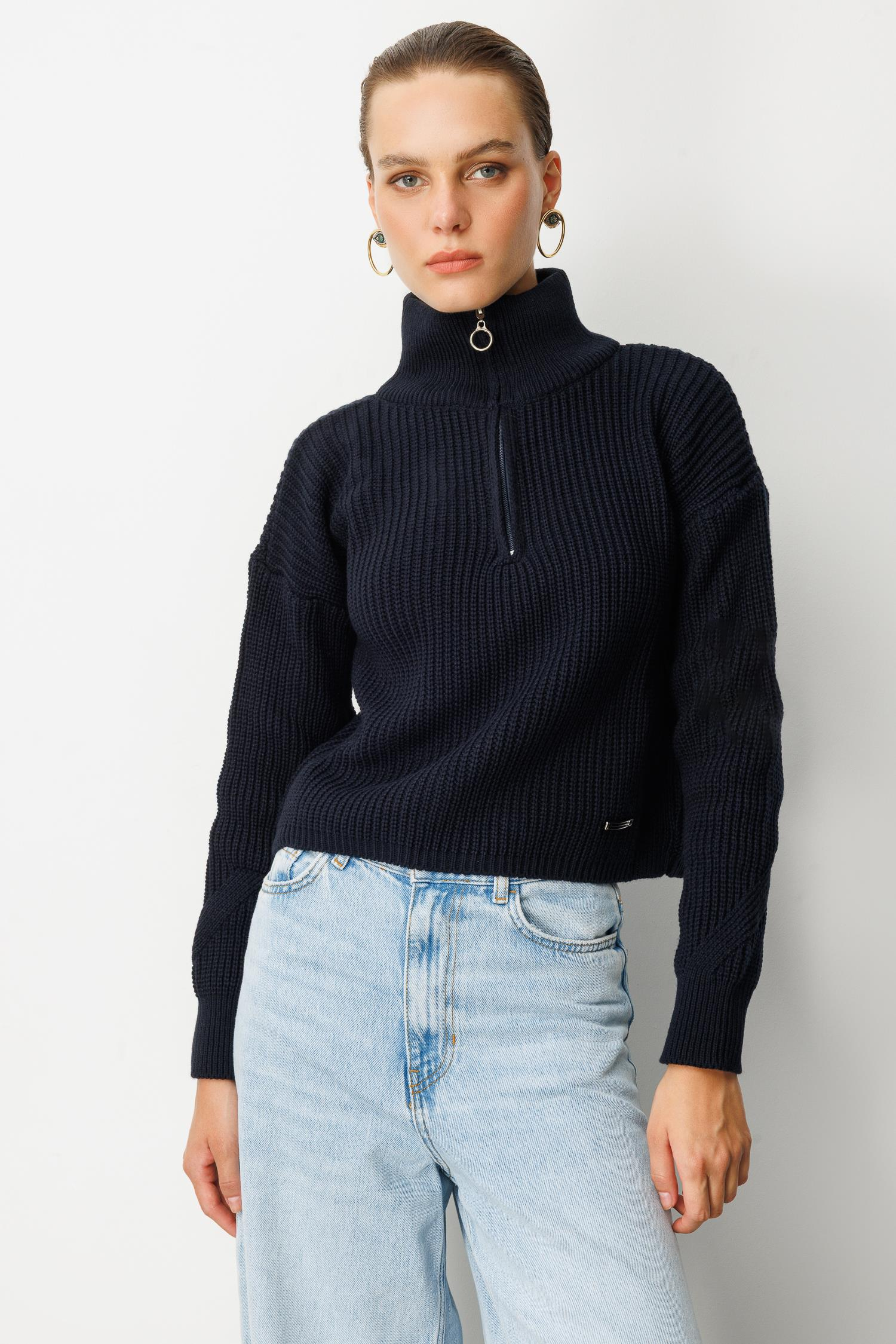 Yakası Fermuarlı Selanik Örgü Triko Kazak-SİYAH