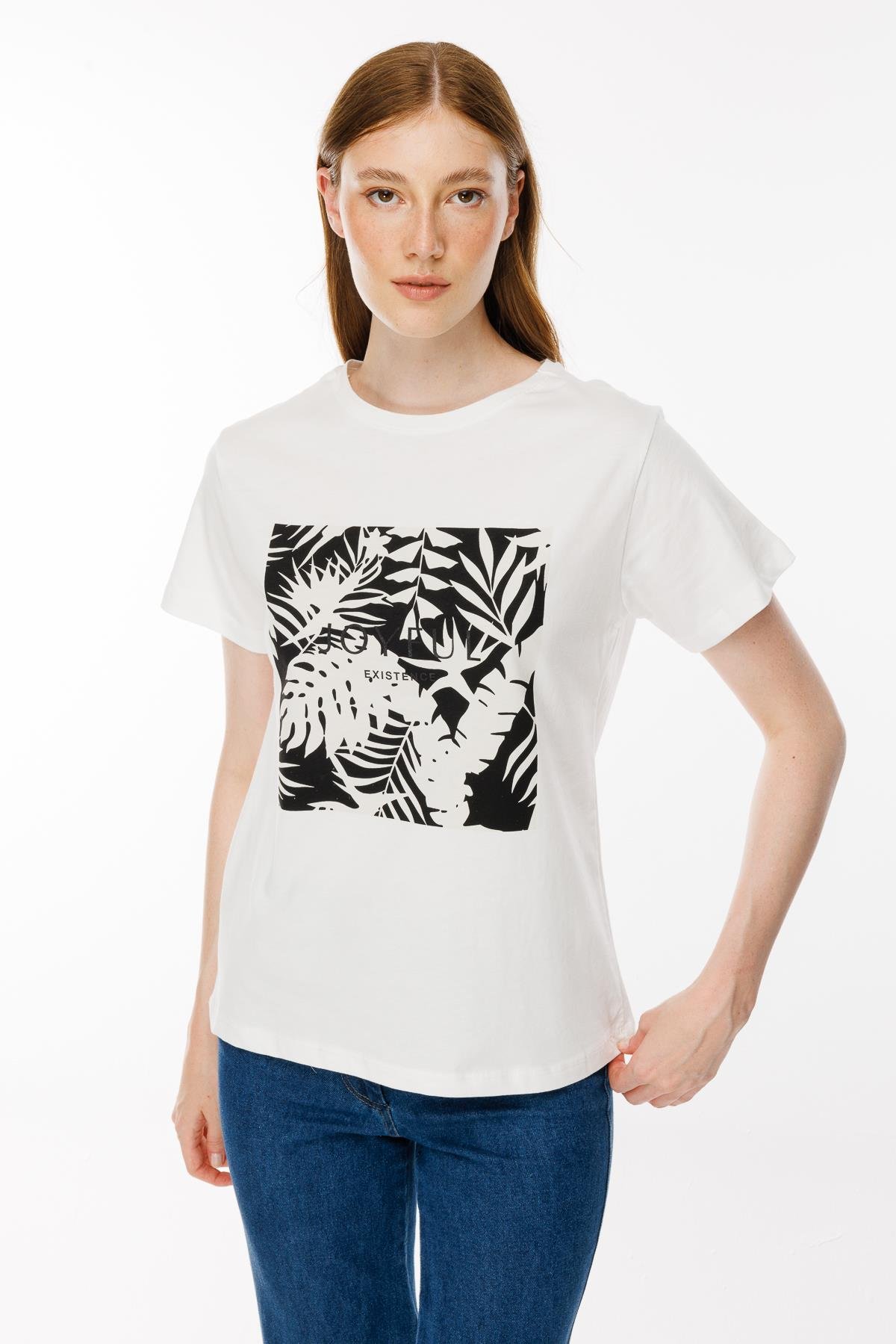 Yaprak Baskı Desenli Tişört - BEYAZ/SİYAH